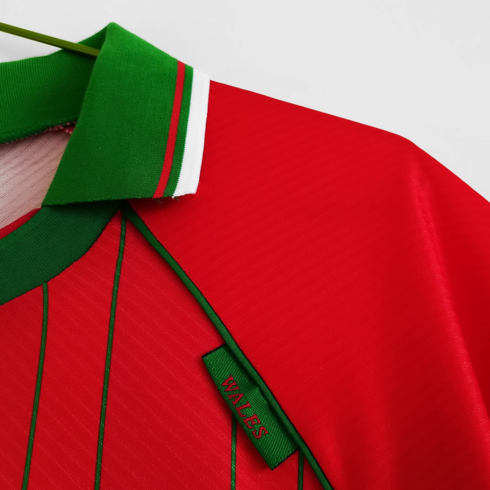 Retro Wales 1994 Home Stadium Jersey - UnitedFutballJersey