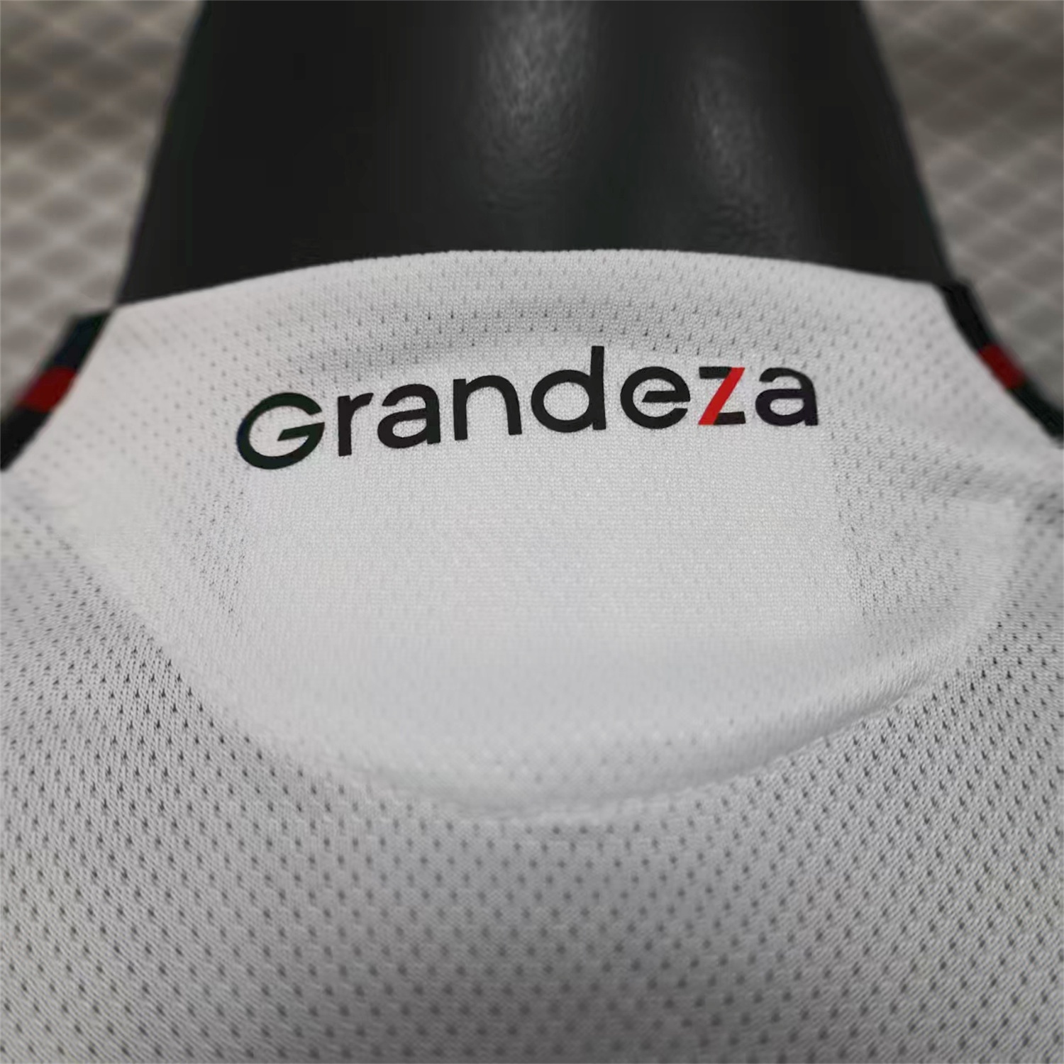 River Plate 25-26 Home Jersey with New Sponsors - Player Version - UnitedFutballJersey