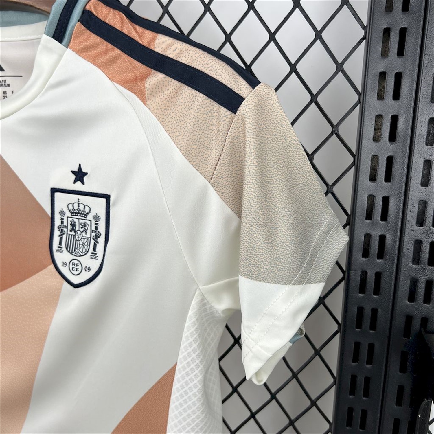 Spain 2025 Women's Team Away Kids Kit - UnitedFutballJersey