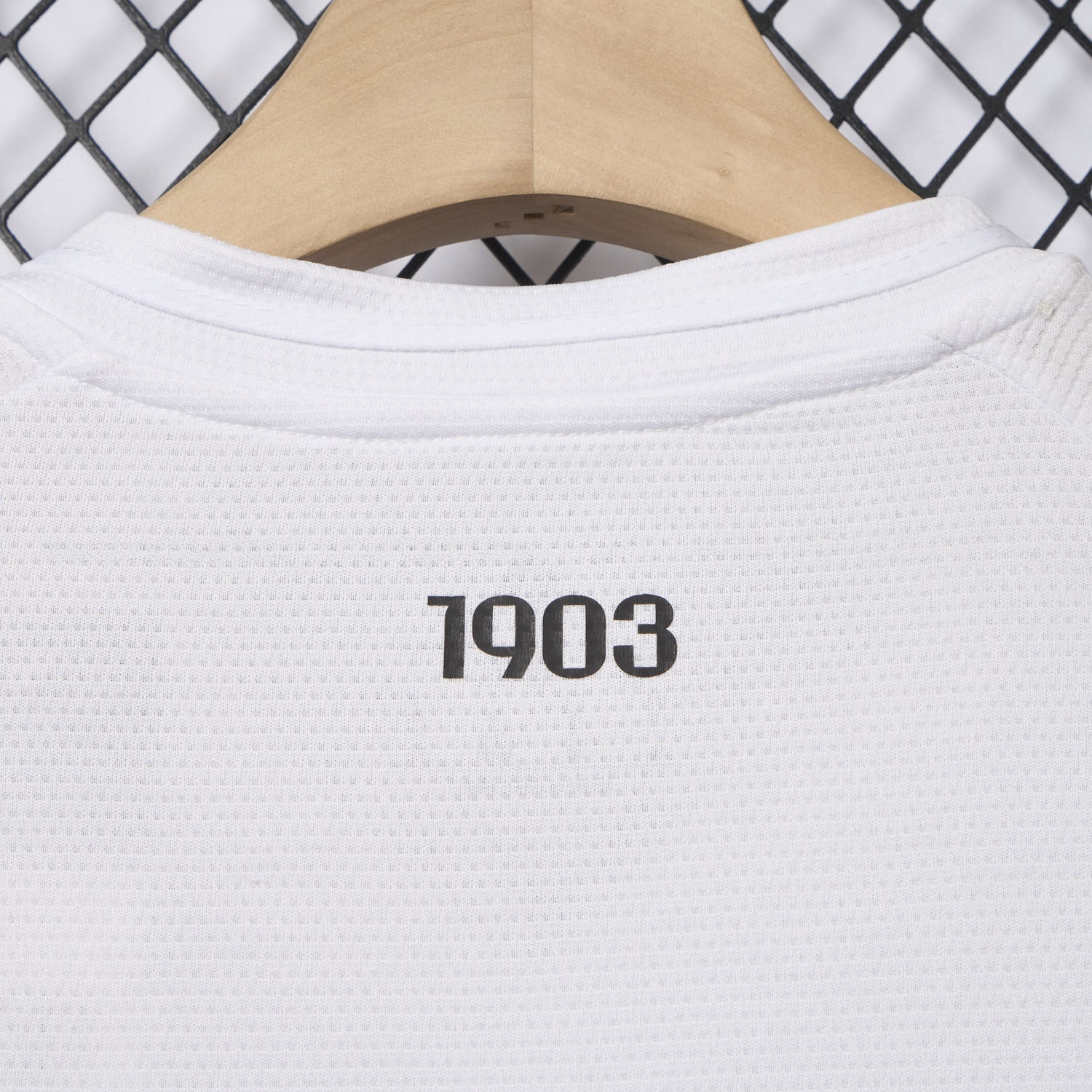 Besiktas 25-26 Home Jersey - Fans Version - UnitedFutballJersey