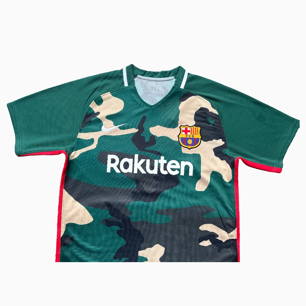 B.A.R.S.A 24-25 Green Camouflage Style Training Jersey - Fans Version - UnitedFutballJersey