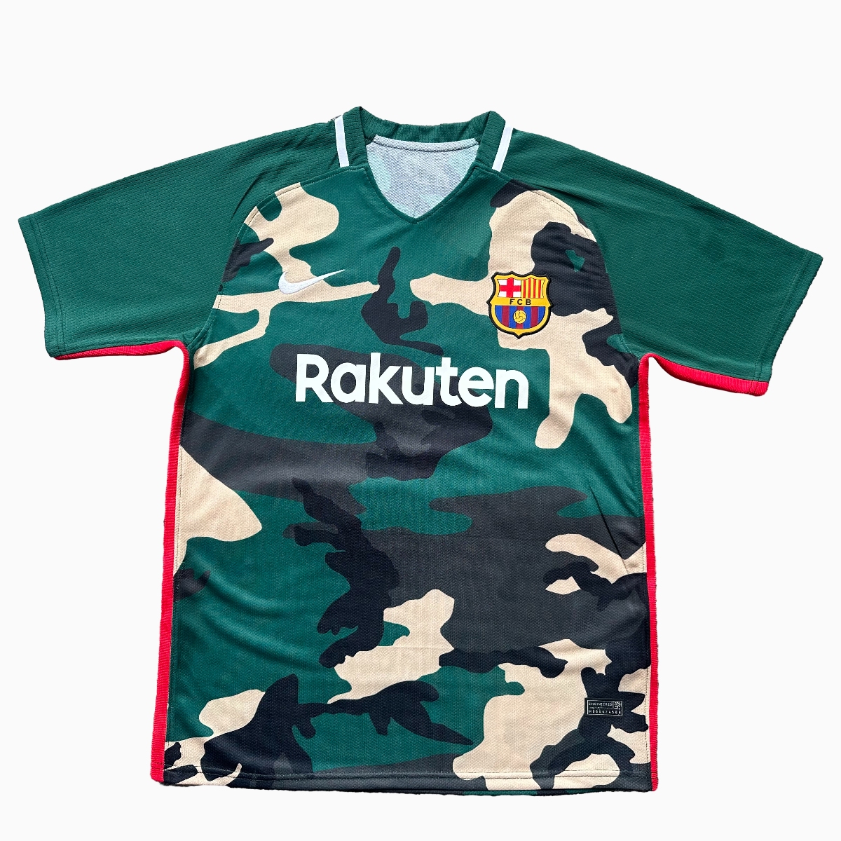 B.A.R.S.A 24-25 Green Camouflage Style Training Jersey - Fans Version - UnitedFutballJersey