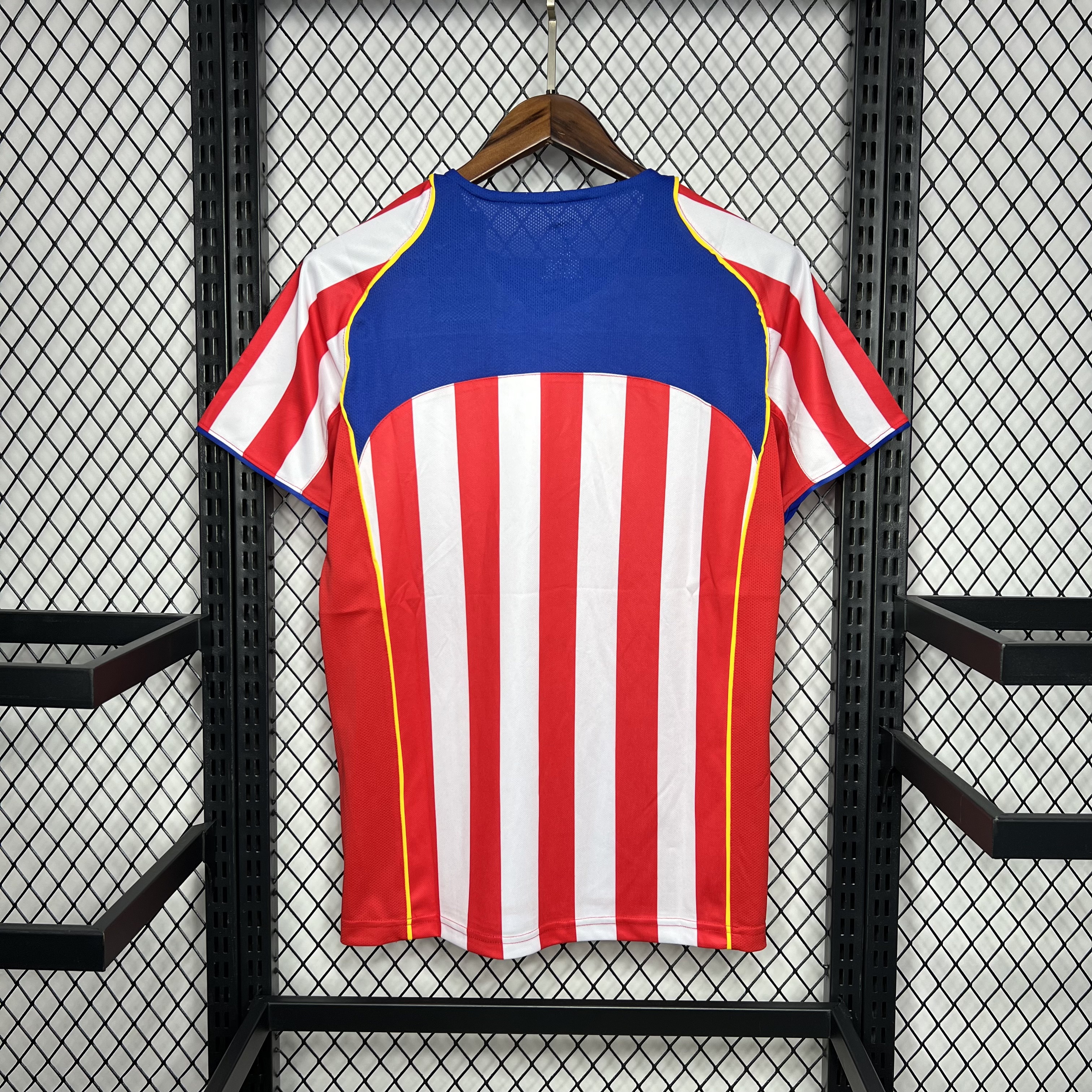Retro Atletico Madrid 2004-05 Home Stadium Jersey - S.p.i.d.e.r M.a.n - UnitedFutballJersey