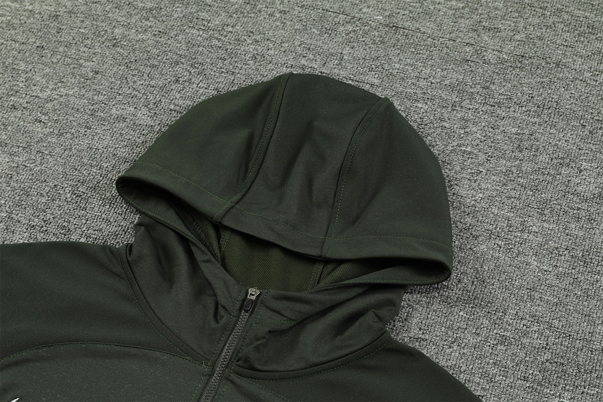 B.A.R.S.A 23-24 Men's Training Hoodie + Pants - Green - UnitedFutballJersey