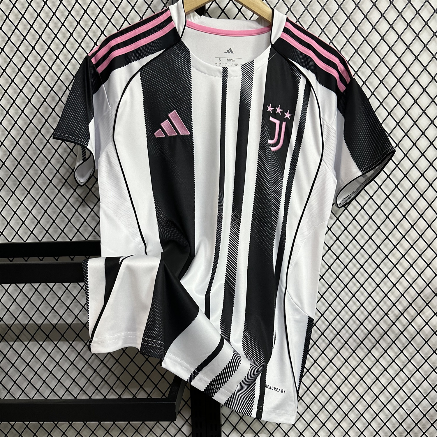 Juventus 25-26 Home Unsponsored Jersey - Fans Version - UnitedFutballJersey