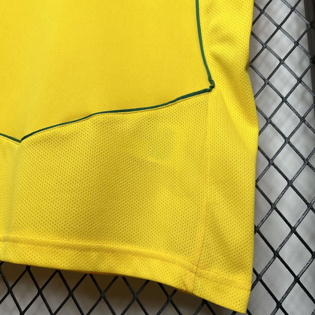 Retro Brazil 2004 Home Jersey - UnitedFutballJersey