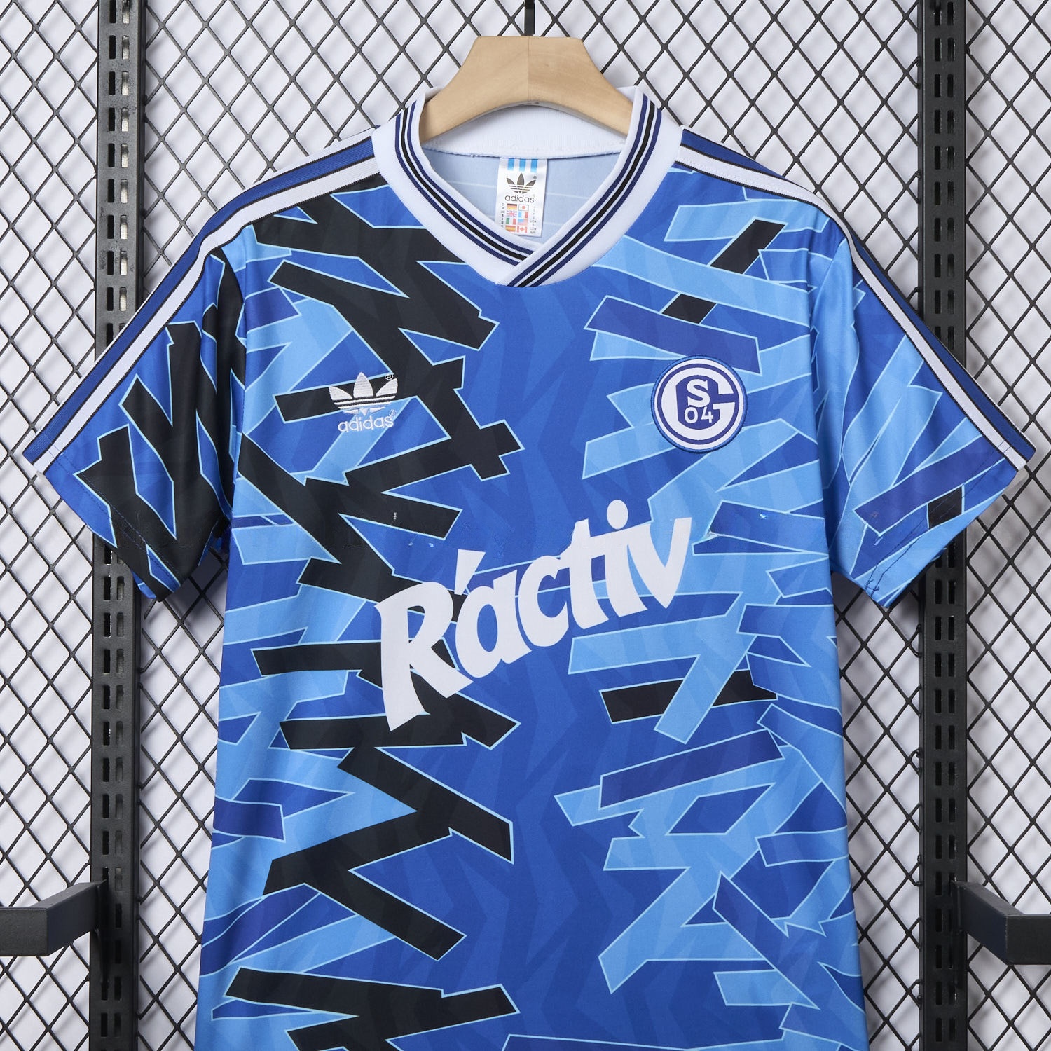 Retro Schalke 04 1992-93 Home Jersey - UnitedFutballJersey