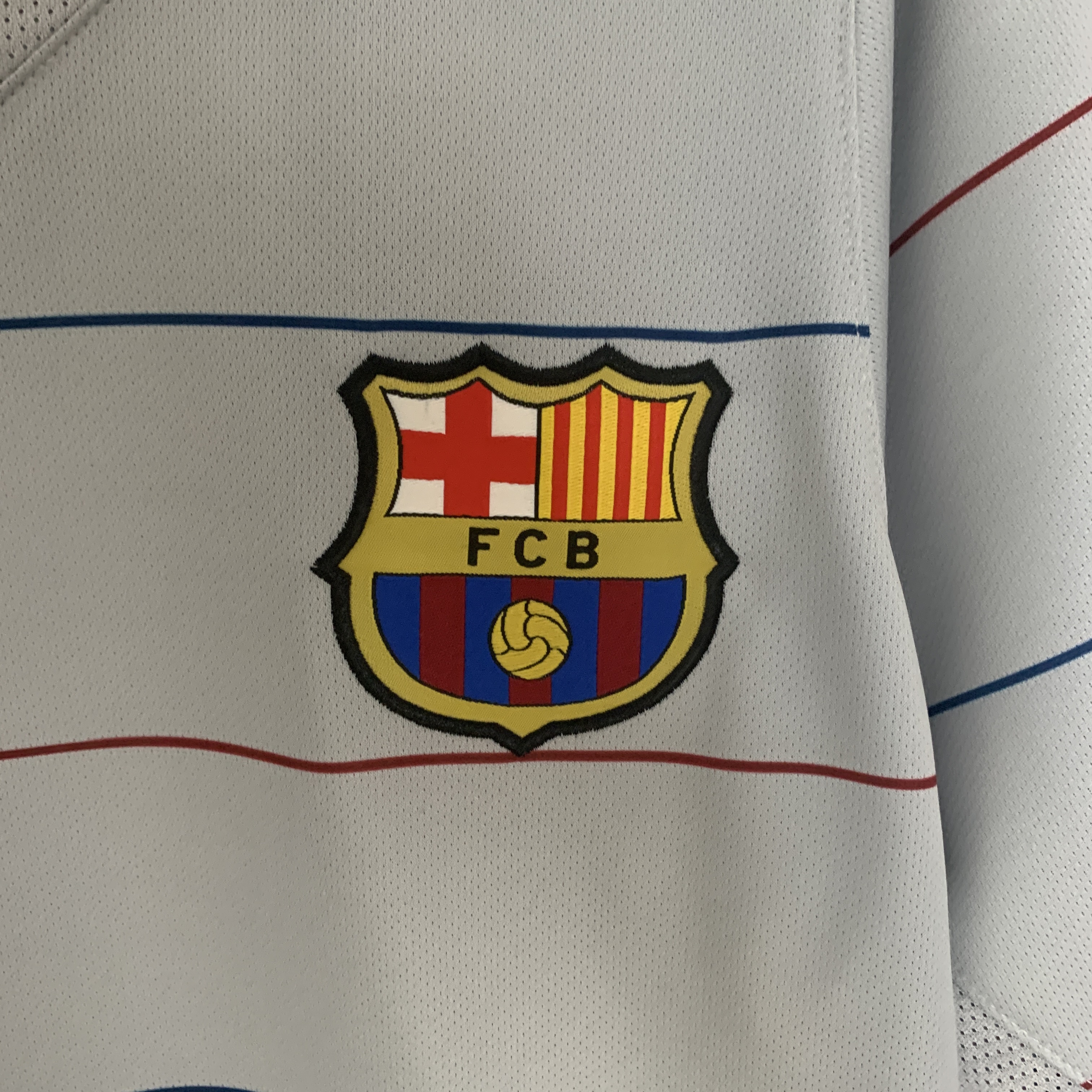 B.A.R.S.A Retro 03-04 Away Stadium Jersey - UnitedFutballJersey