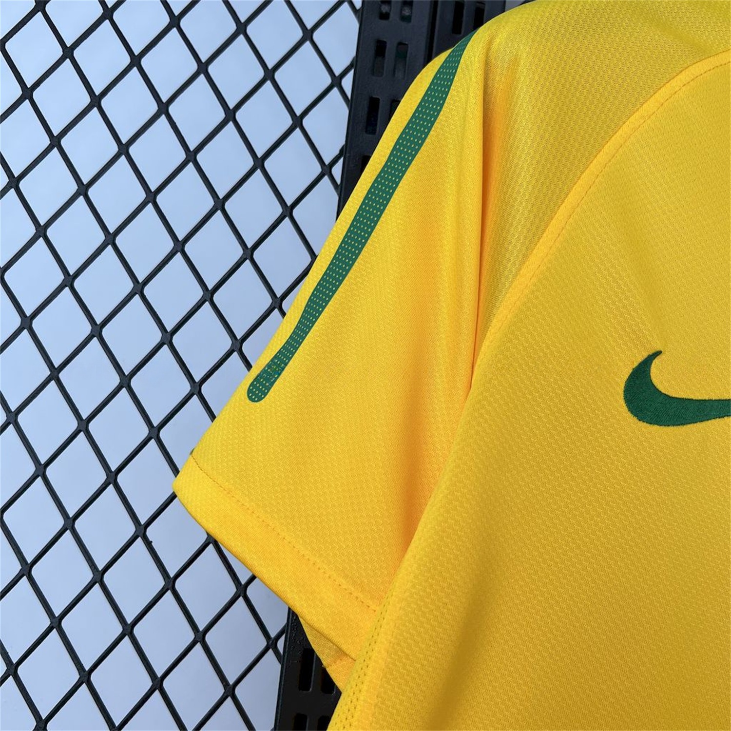 Retro Brazil 2010 Home Jersey - UnitedFutballJersey