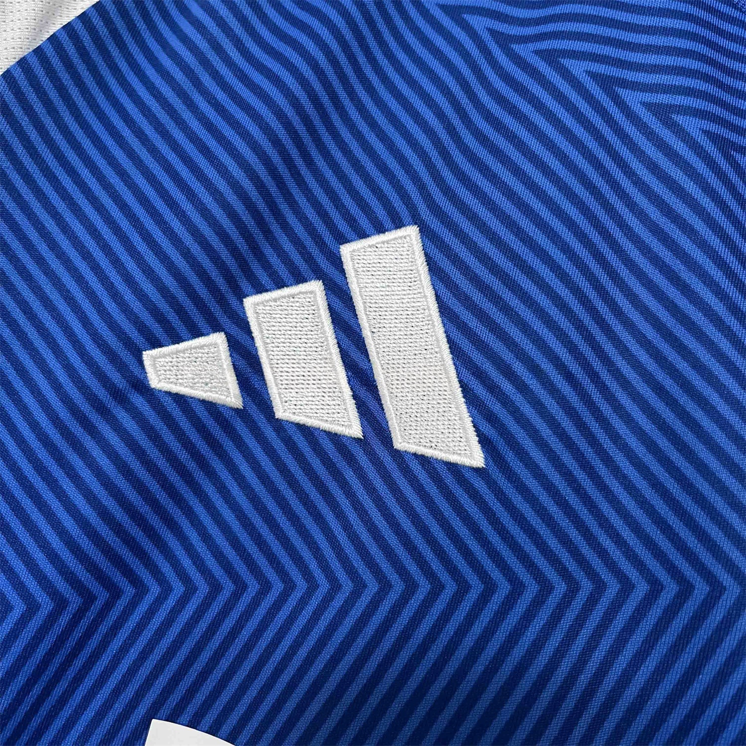 Cruzeiro 25-26 Home Jersey - Fans Version - UnitedFutballJersey