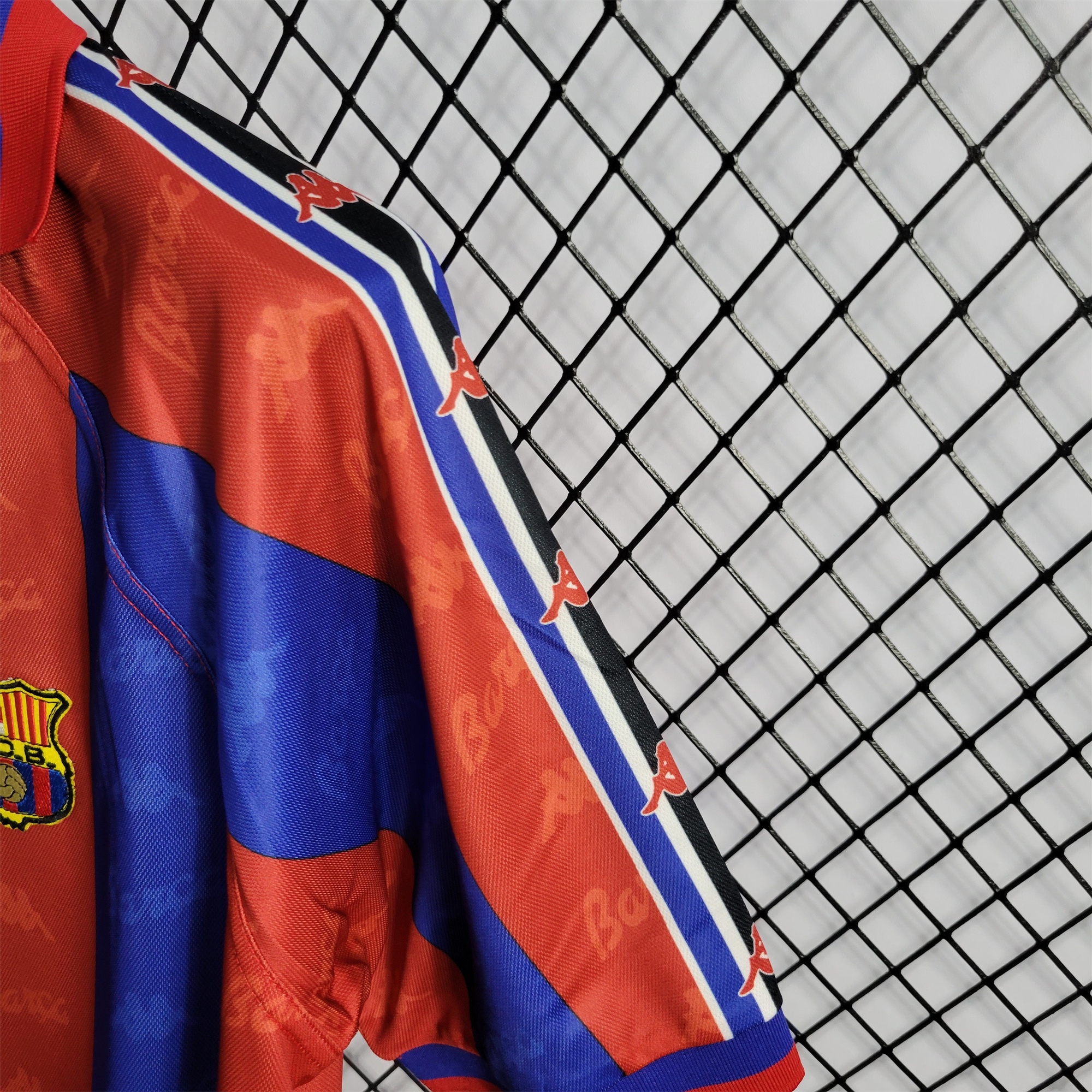 B.A.R.S.A Retro 96-97 Home Stadium Jersey - UnitedFutballJersey