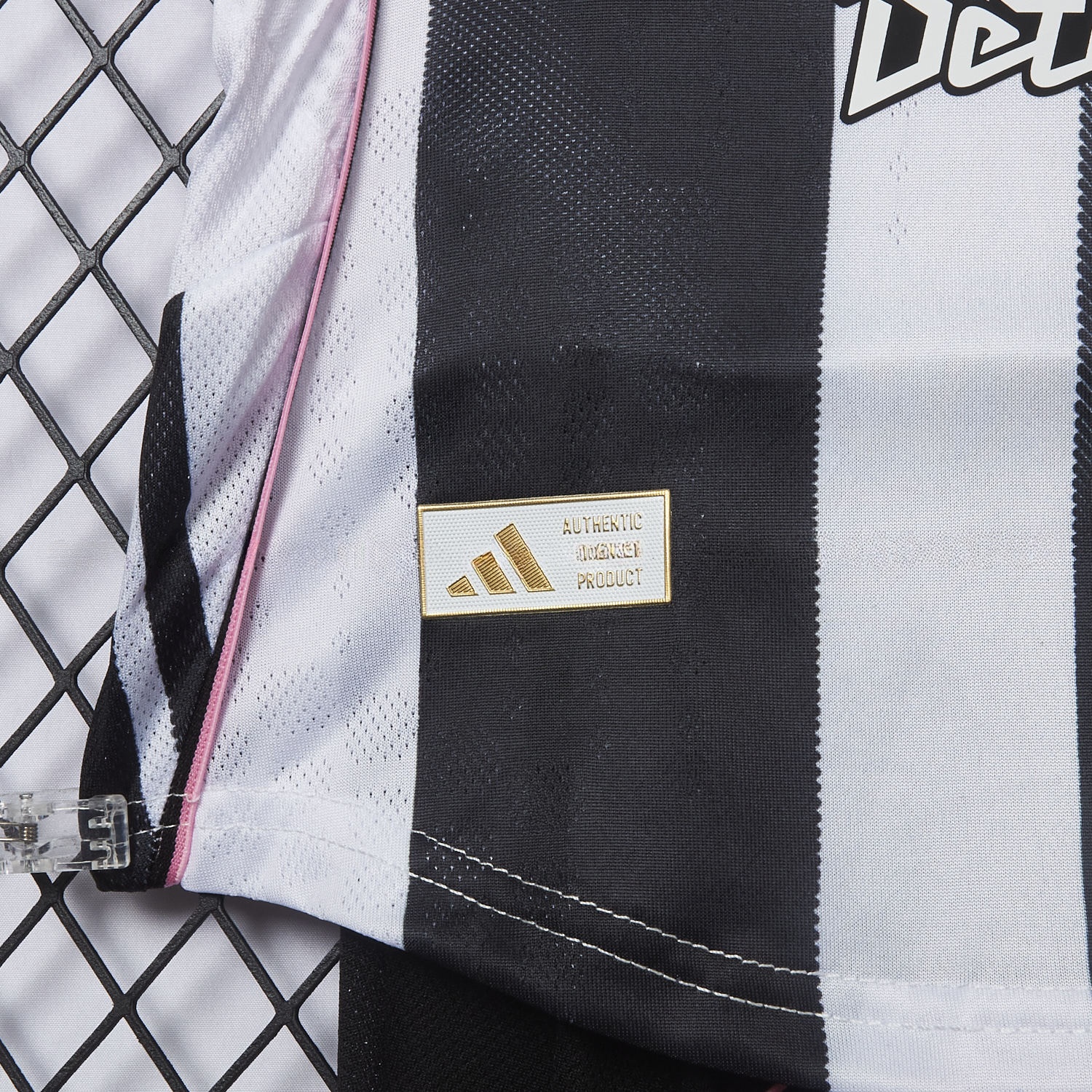 Juventus 25-26 Home Kids Kit - Player Version - UnitedFutballJersey