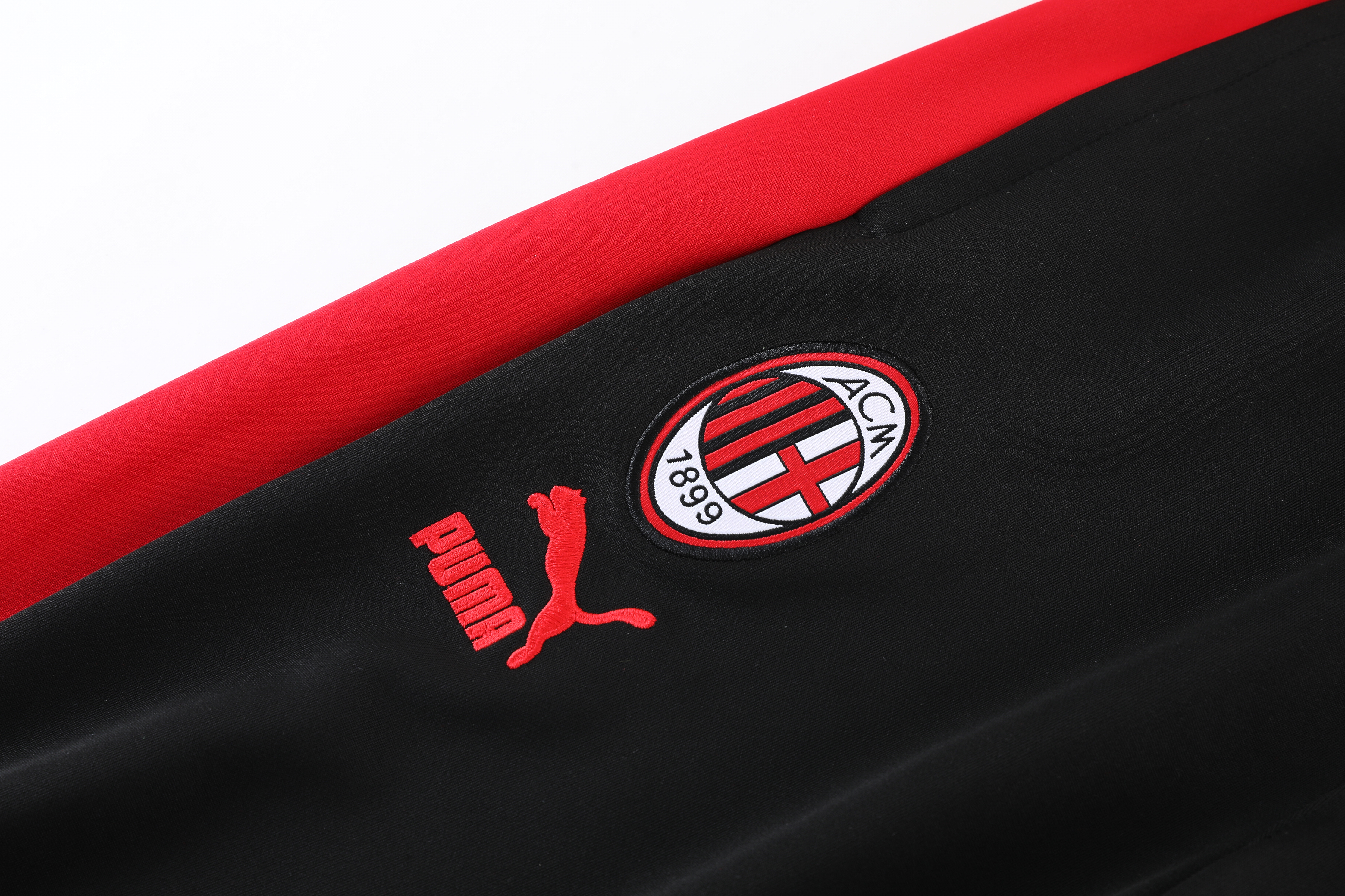 23-24 AC Milan Red Jacket Suit - UnitedFutballJersey