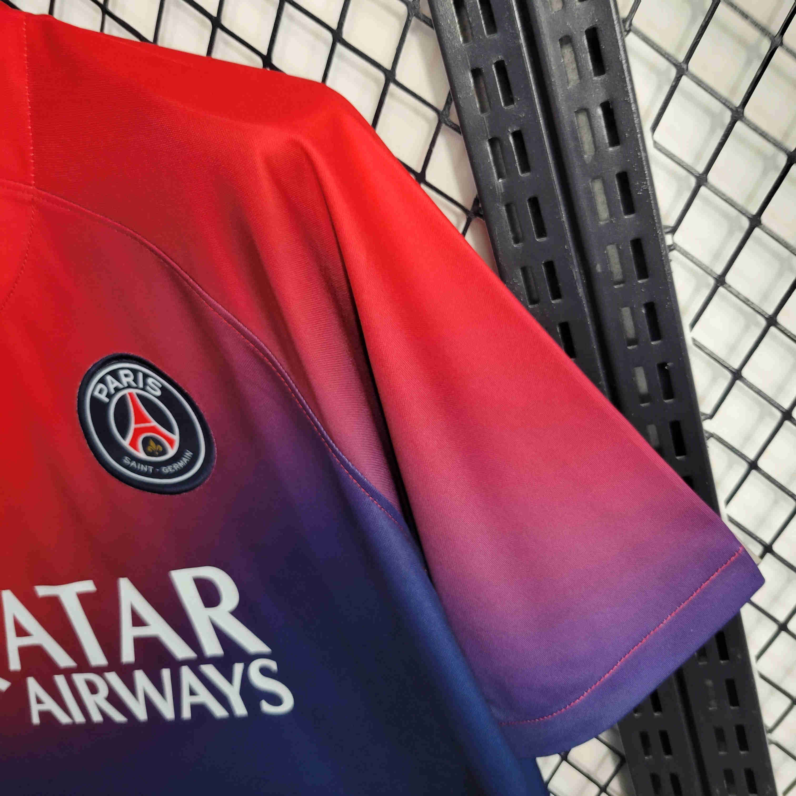 23/24 Paris Saint-Germain PSG Red and Blue Training Jersey - Fans Version - UnitedFutballJersey