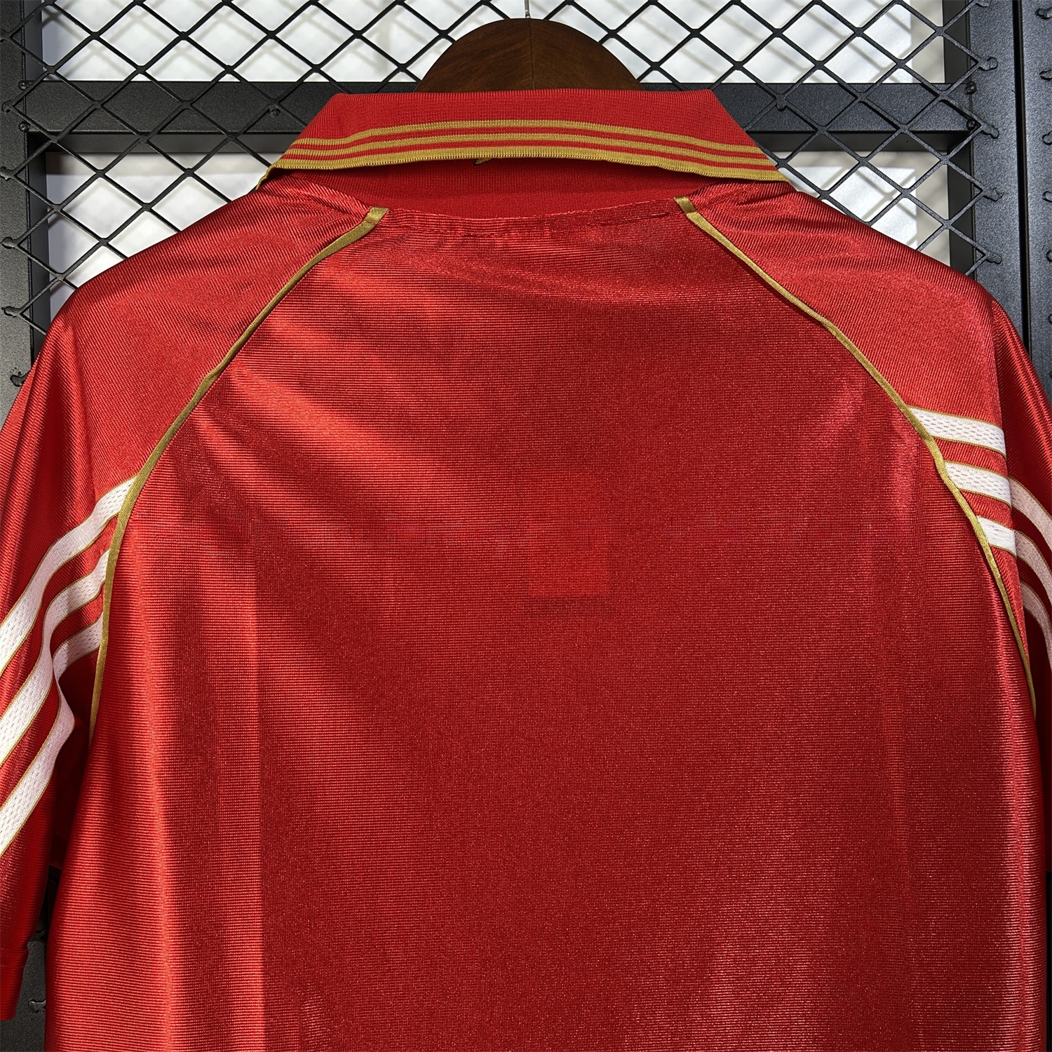 Retro Benfica 1998-99 Home Jersey - UnitedFutballJersey