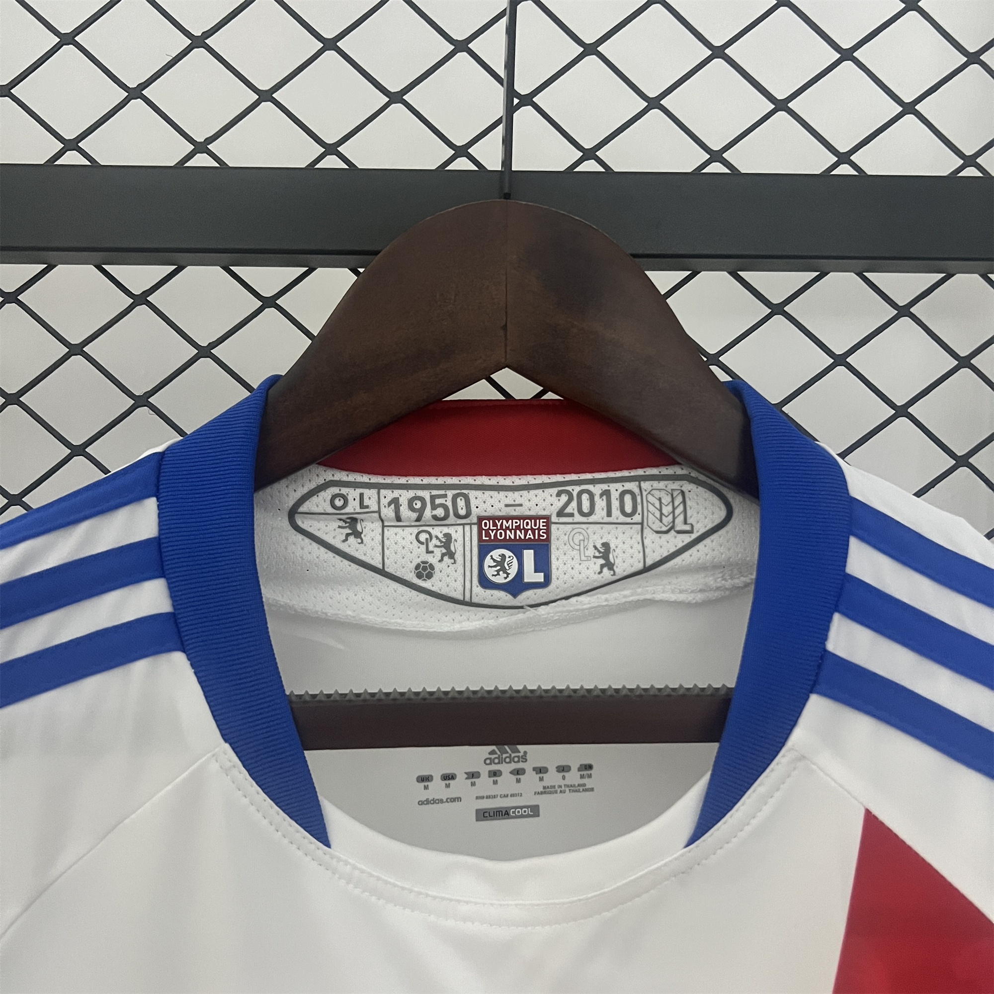 Retro Olympique Lyonnais Lyon 2010-11 Home Jersey - UnitedFutballJersey