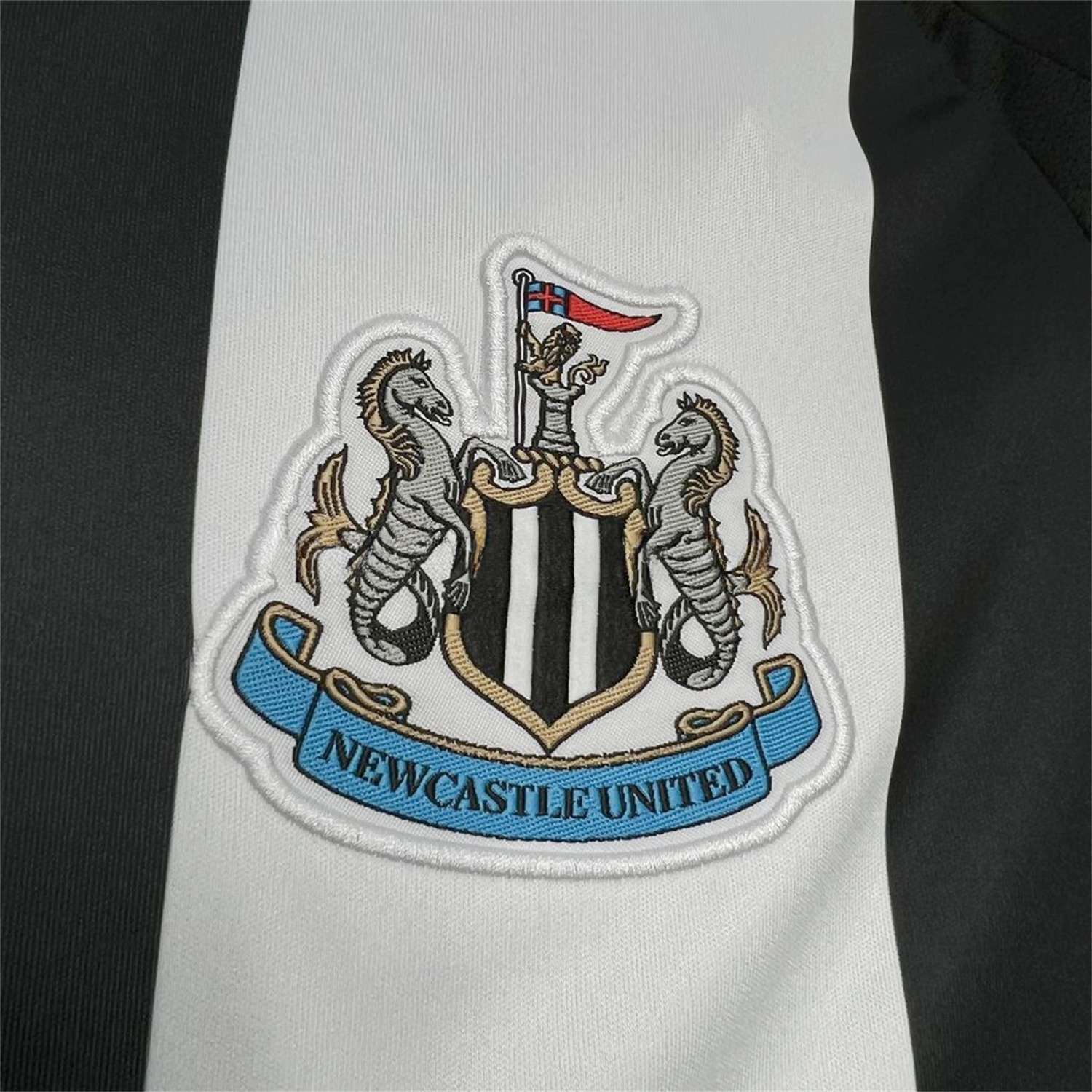 Newcastle United 2025 CARABAO CUP FINAL Home Jersey - Fans Version - UnitedFutballJersey