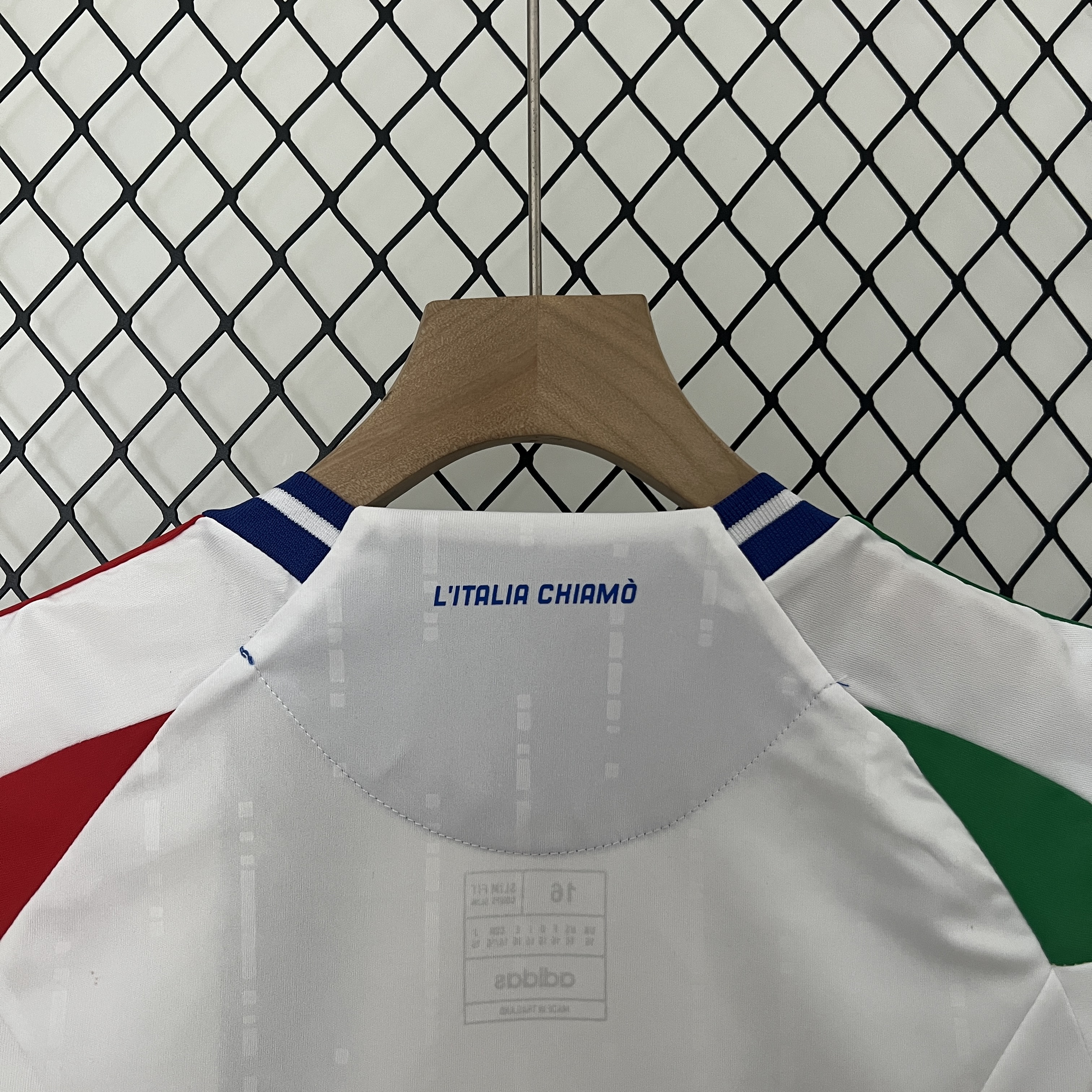 Italy 2024 Away Stadium Kids Kit - UnitedFutballJersey