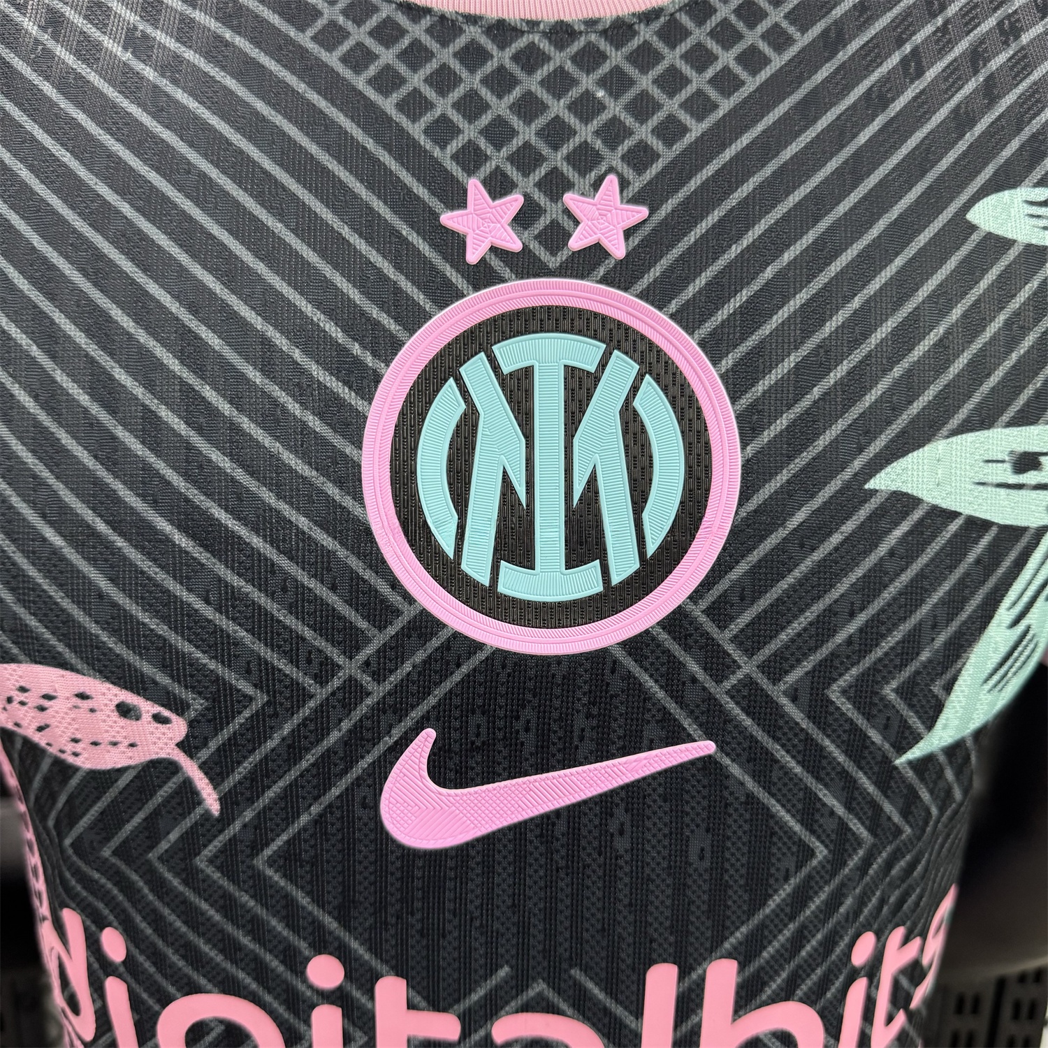 Inter Milan 25-26 Pink Snake Special Black Jersey - Player Version - UnitedFutballJersey