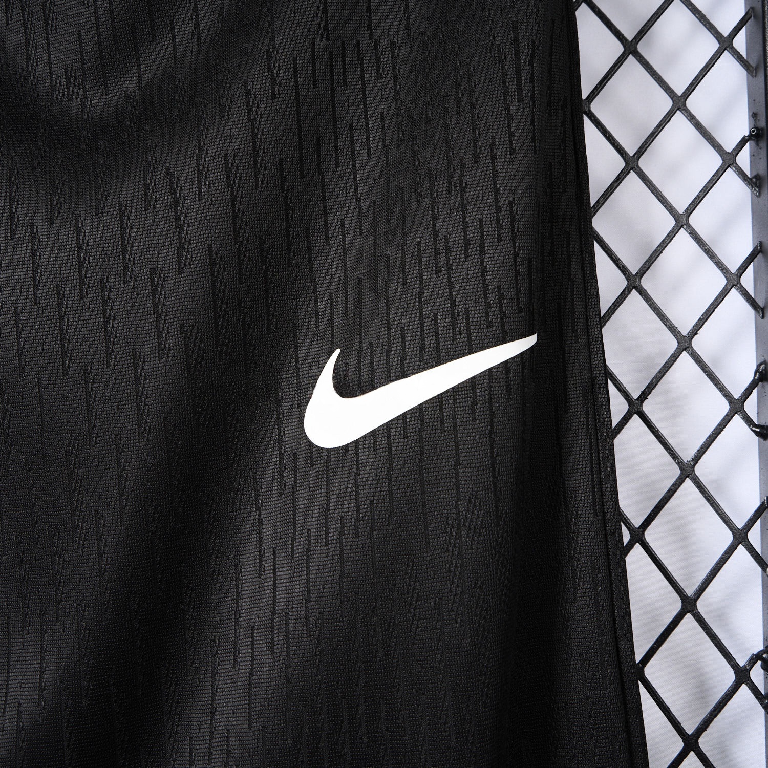 Liver.pool 24-25 Black Training Pants - Player Version - UnitedFutballJersey