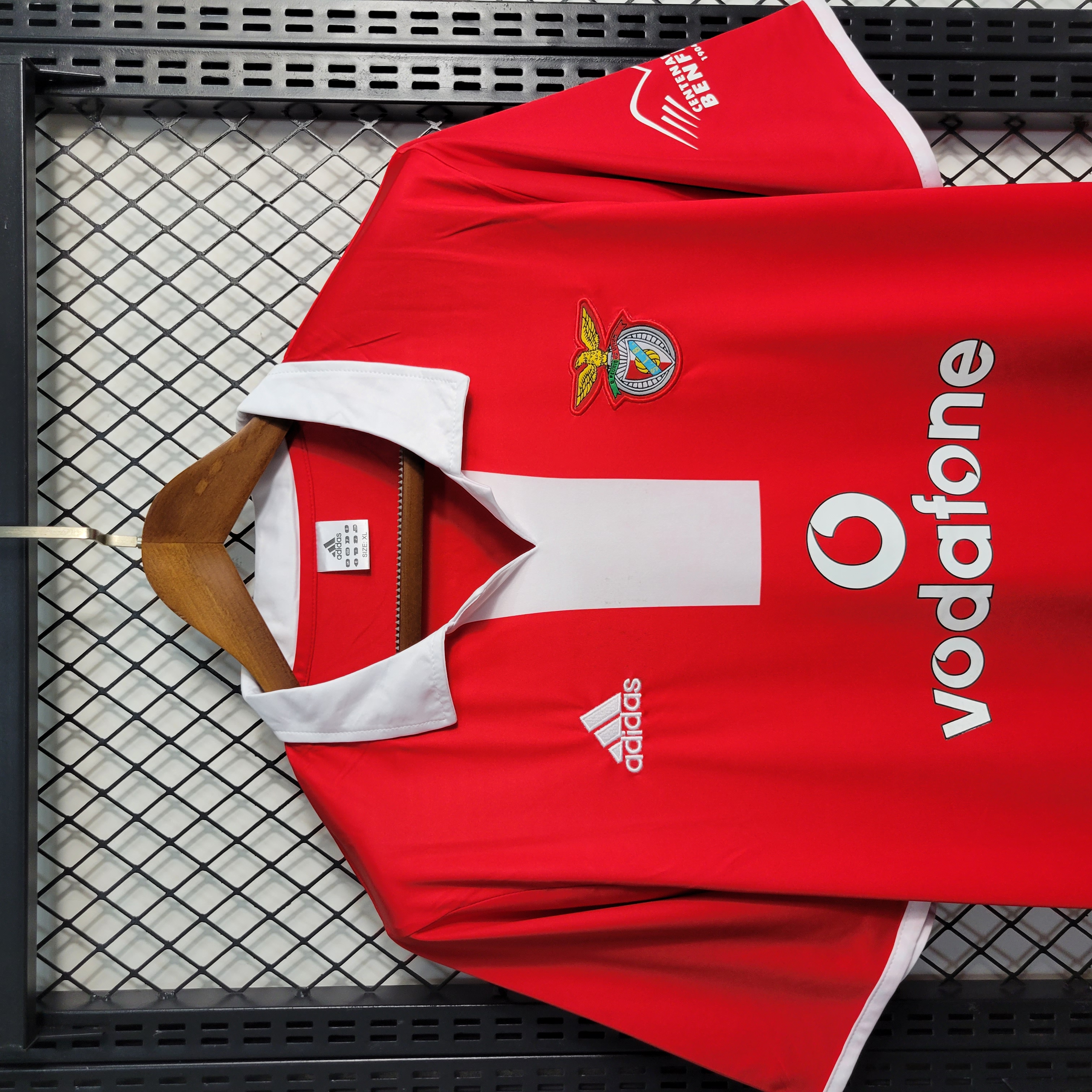 Retro Benfica 2004-05 Home Stadium Jersey - UnitedFutballJersey