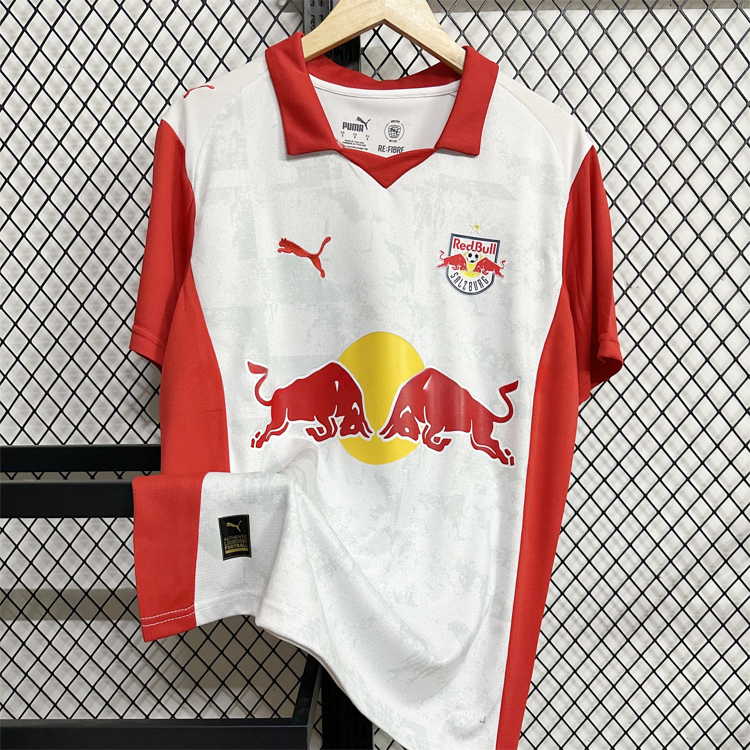 Red Bull Salzburg 25-26 Home Jersey - Fans Version - UnitedFutballJersey