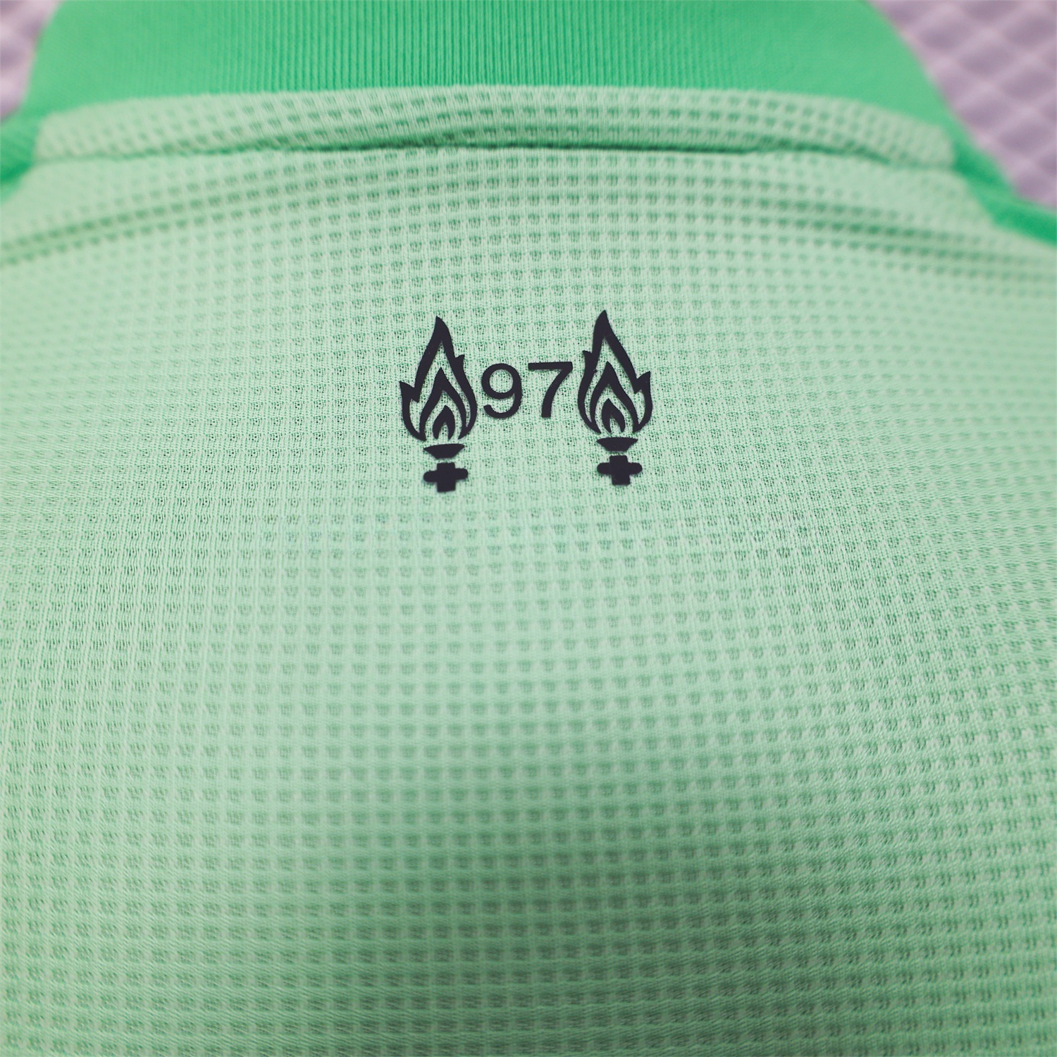 Liver.pool 25-26 Green Goalkeeper Jersey - Player Version - UnitedFutballJersey