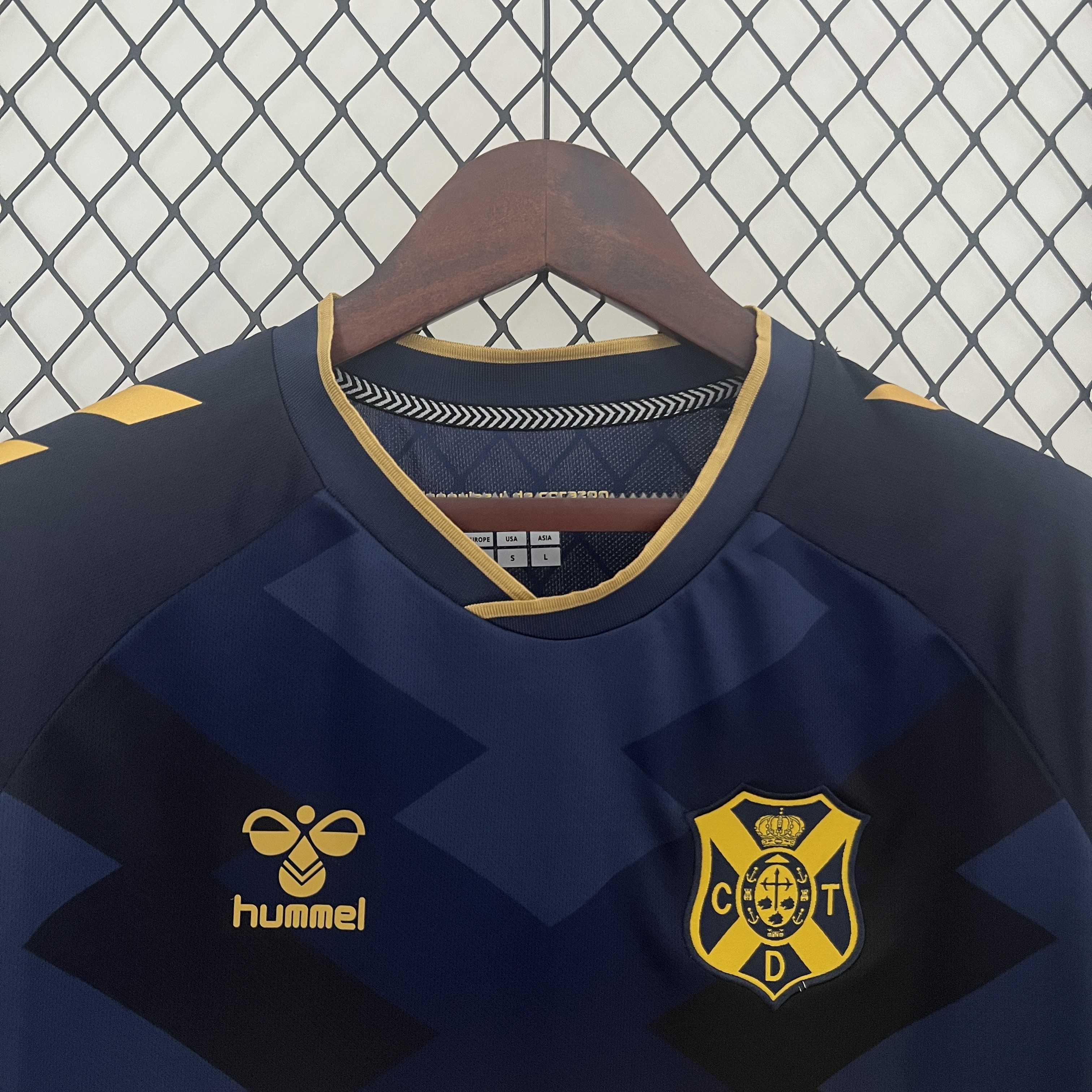 Tenerife 24-25 Away Jersey - Fans Version - UnitedFutballJersey