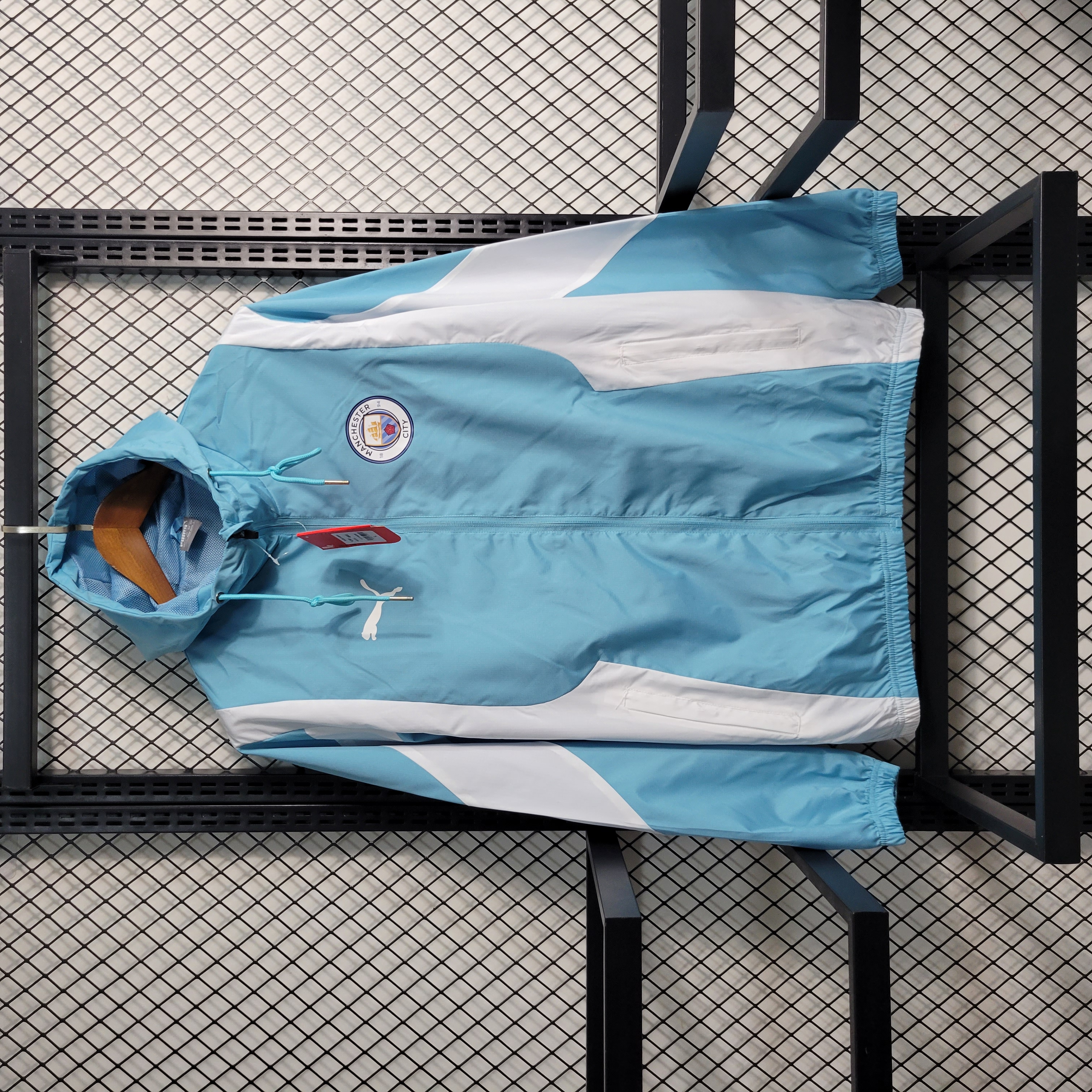 Manchester City 23-24 Windbreaker Light Blue - UnitedFutballJersey