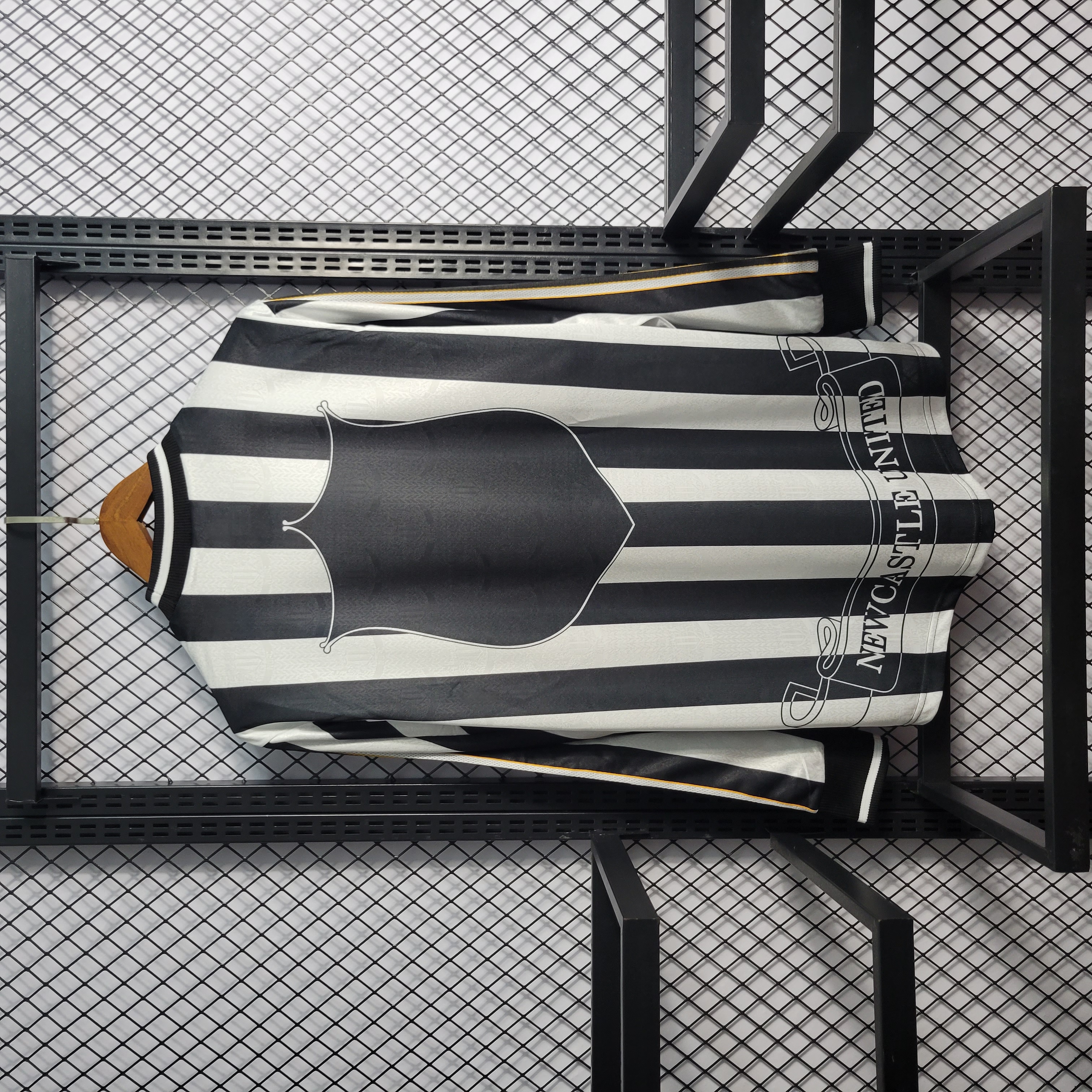 Retro Newcastle United 1997-99 Home Long Sleeve Jersey - UnitedFutballJersey