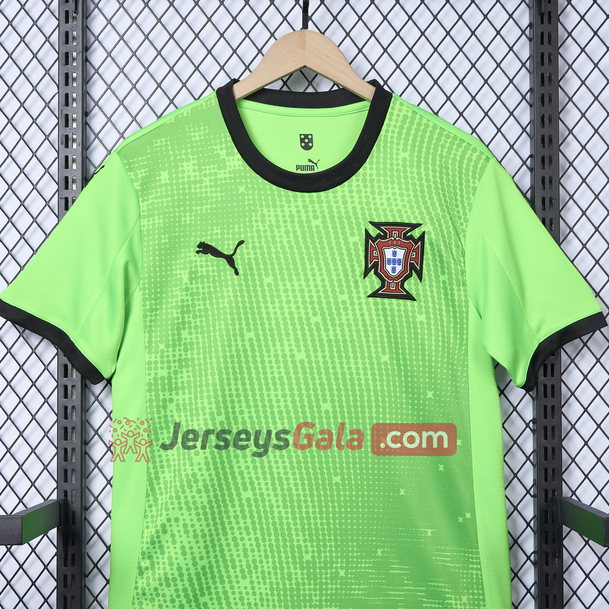Portugal 2025-26 Green Goalkeeper Jersey - Fans Version - UnitedFutballJersey