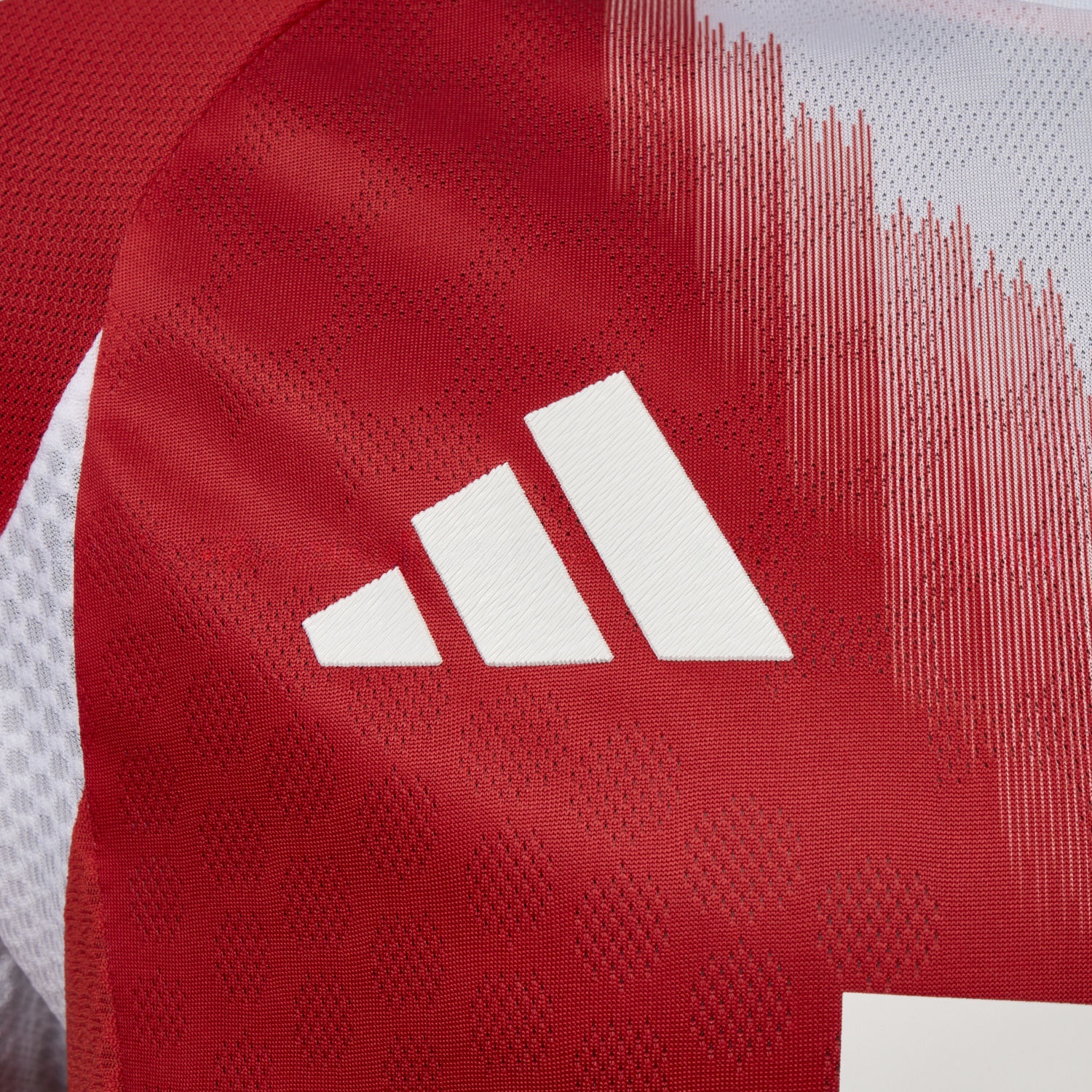Bayern Munich 25-26 Home Müller Limited Edition Jersey - Player Version - UnitedFutballJersey