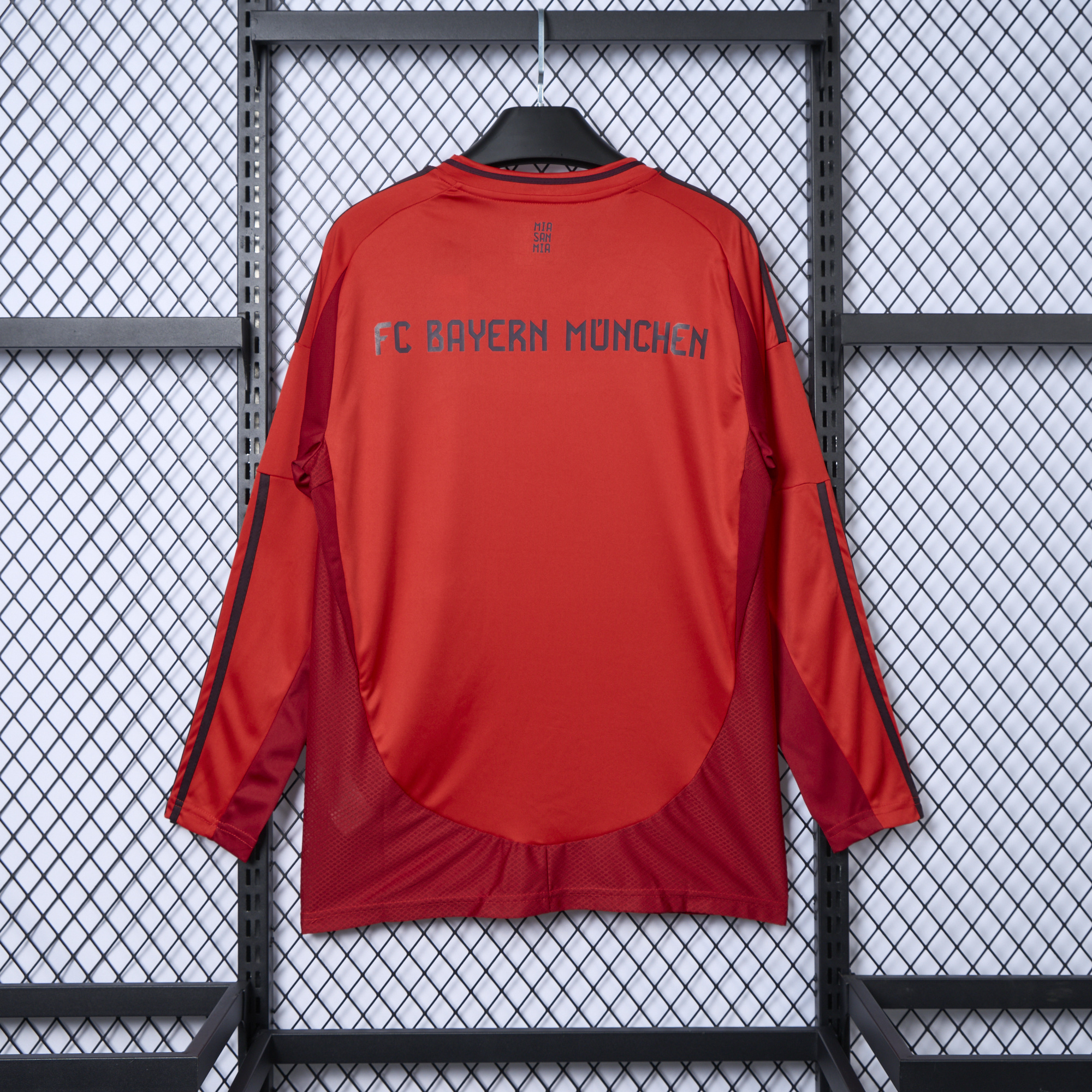 Bayern Munich 24-25 Home Long Sleeve Jersey - Fans Version - UnitedFutballJersey