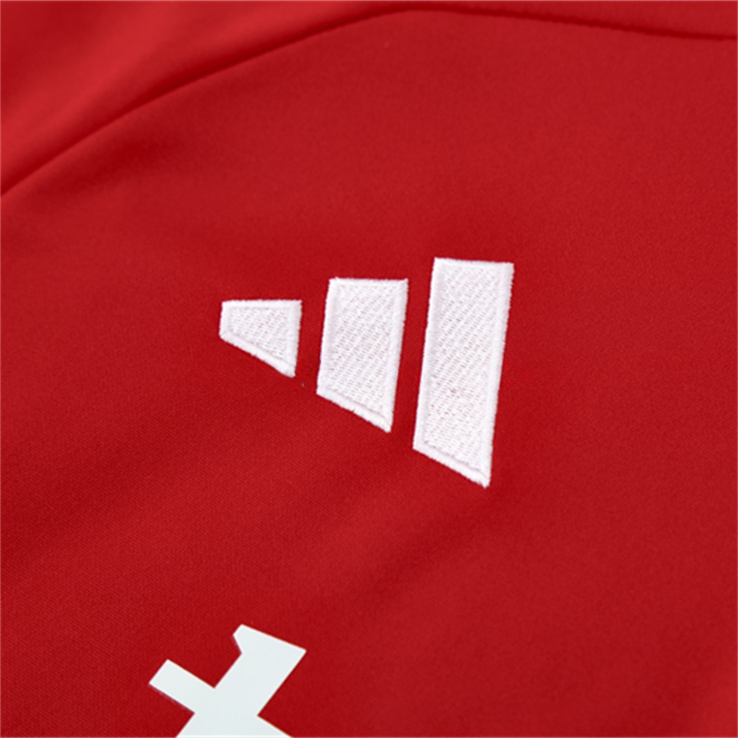 Manchester United 25-26 Long Sleeves Training Set - Red Top & Black Pants - UnitedFutballJersey