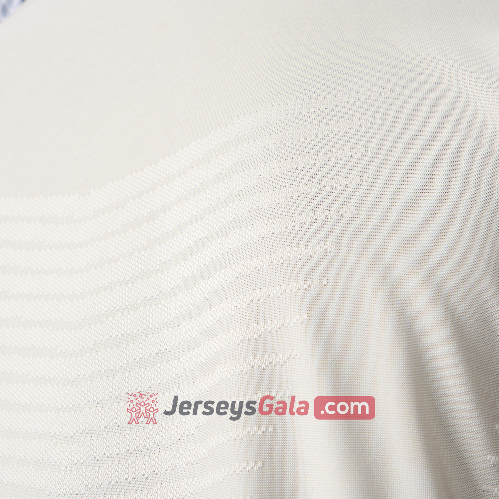 Bayern Munich 24-25 Apricot & Red Training Jersey - Player Version - UnitedFutballJersey