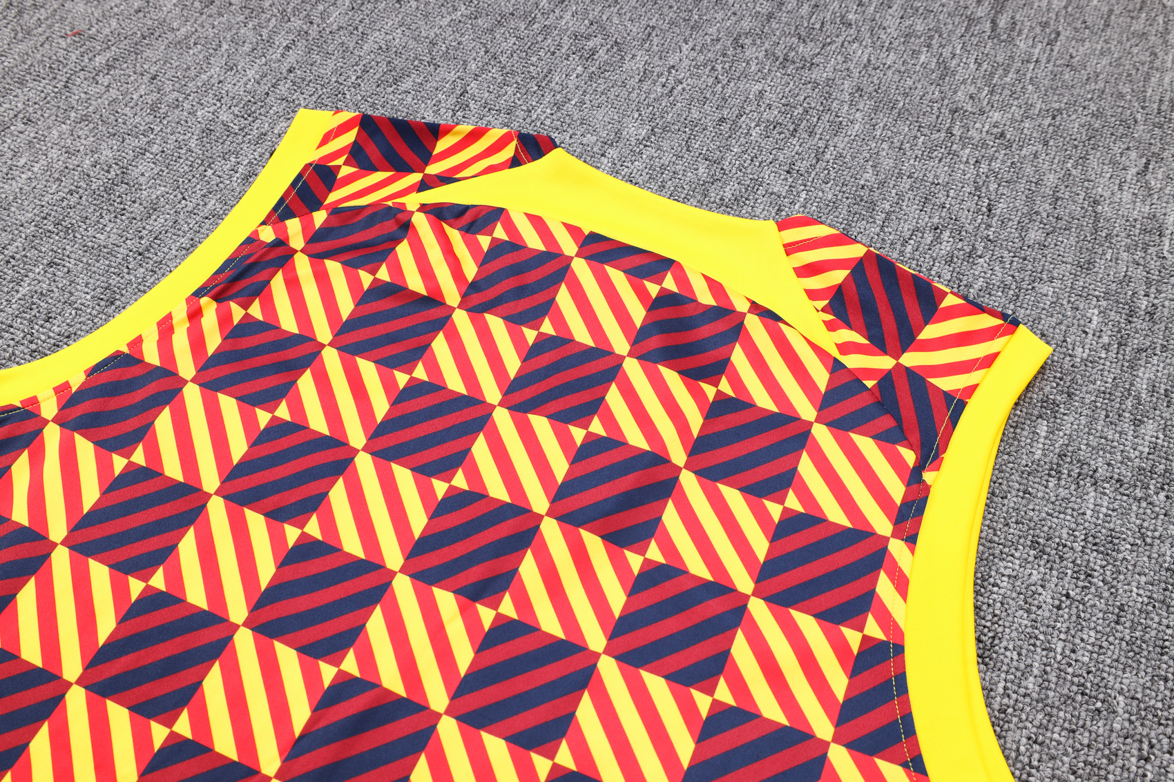 23-24 B.A.R.S.A Yellow Player Vest Training Set - UnitedFutballJersey