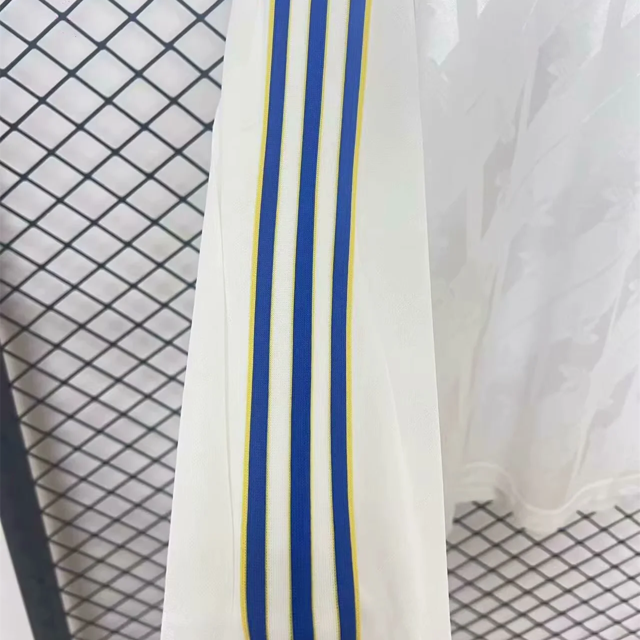 Leeds United 24-25 Spezial Collection White Long Sleeve Polo Shirts - UnitedFutballJersey