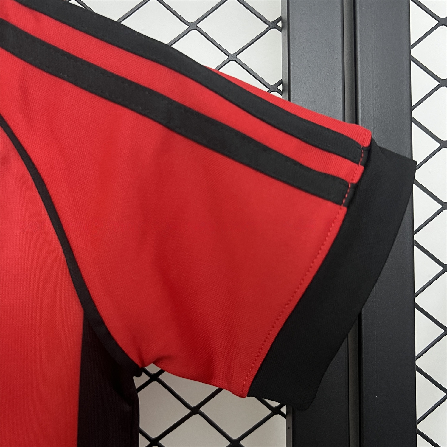 Retro AC Milan 1998-99 Home Kids Kit - UnitedFutballJersey