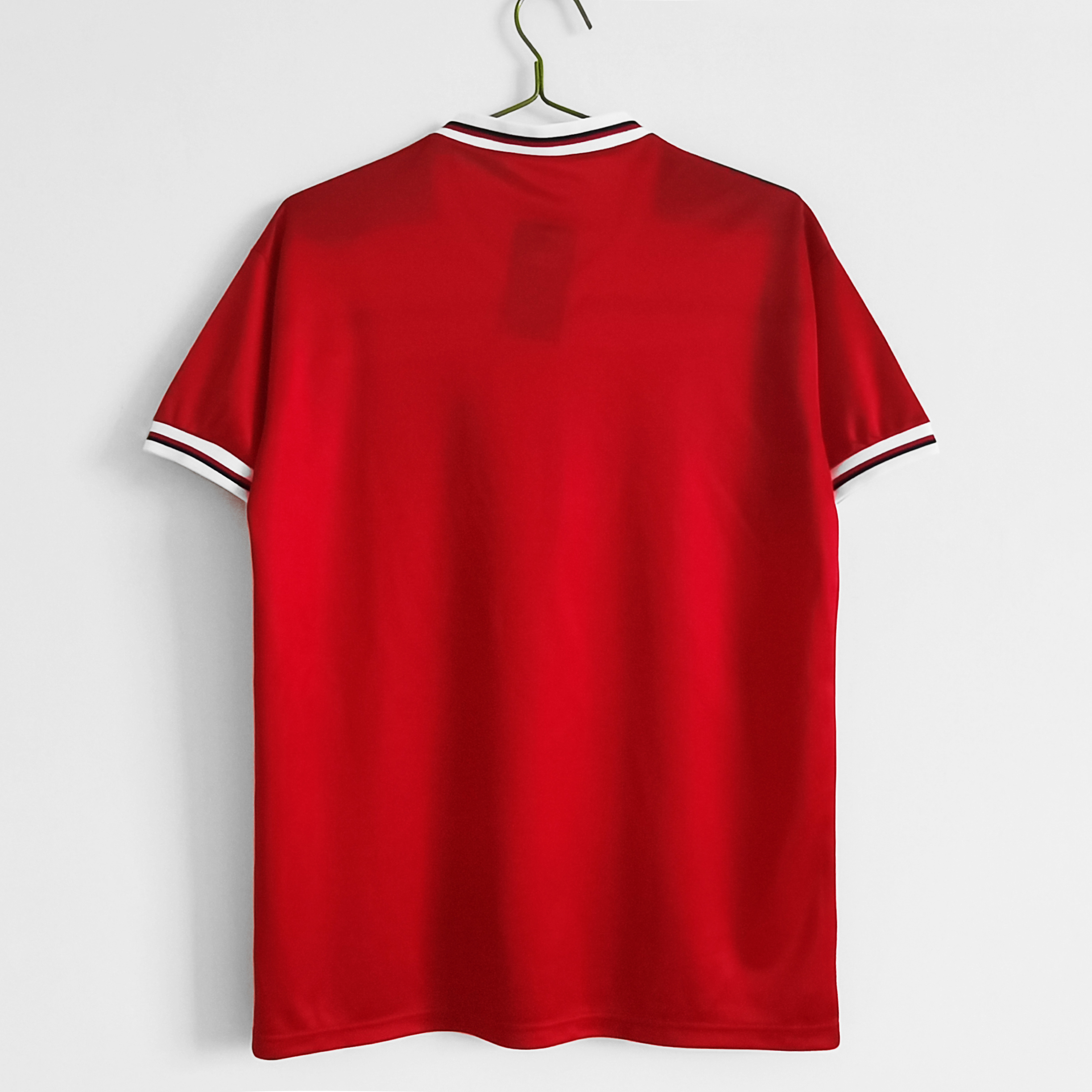 Retro England 1982 Away Stadium Jersey - UnitedFutballJersey