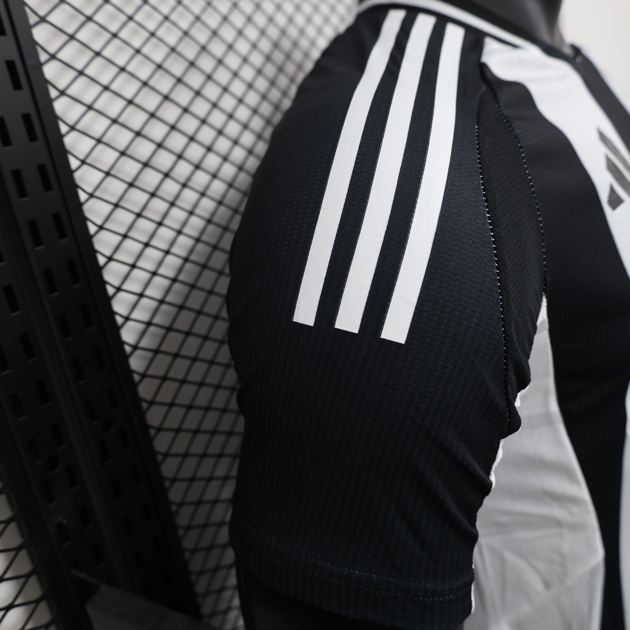 Newcastle United 24-25 Home Stadium Jersey - Player Version - UnitedFutballJersey