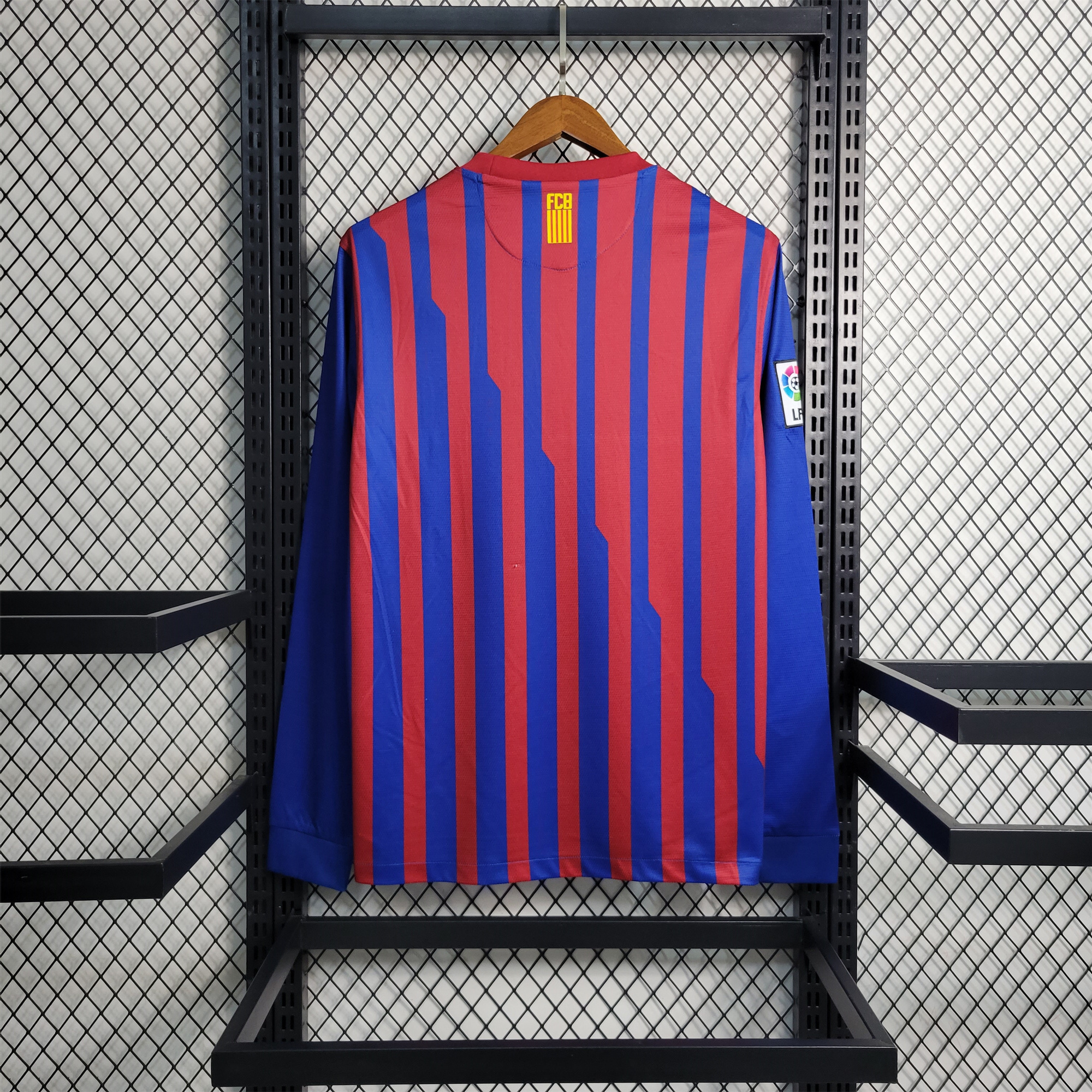 Retro Barcelona 11-12 Home Stadium Long Sleeve Jersey - UnitedFutballJersey