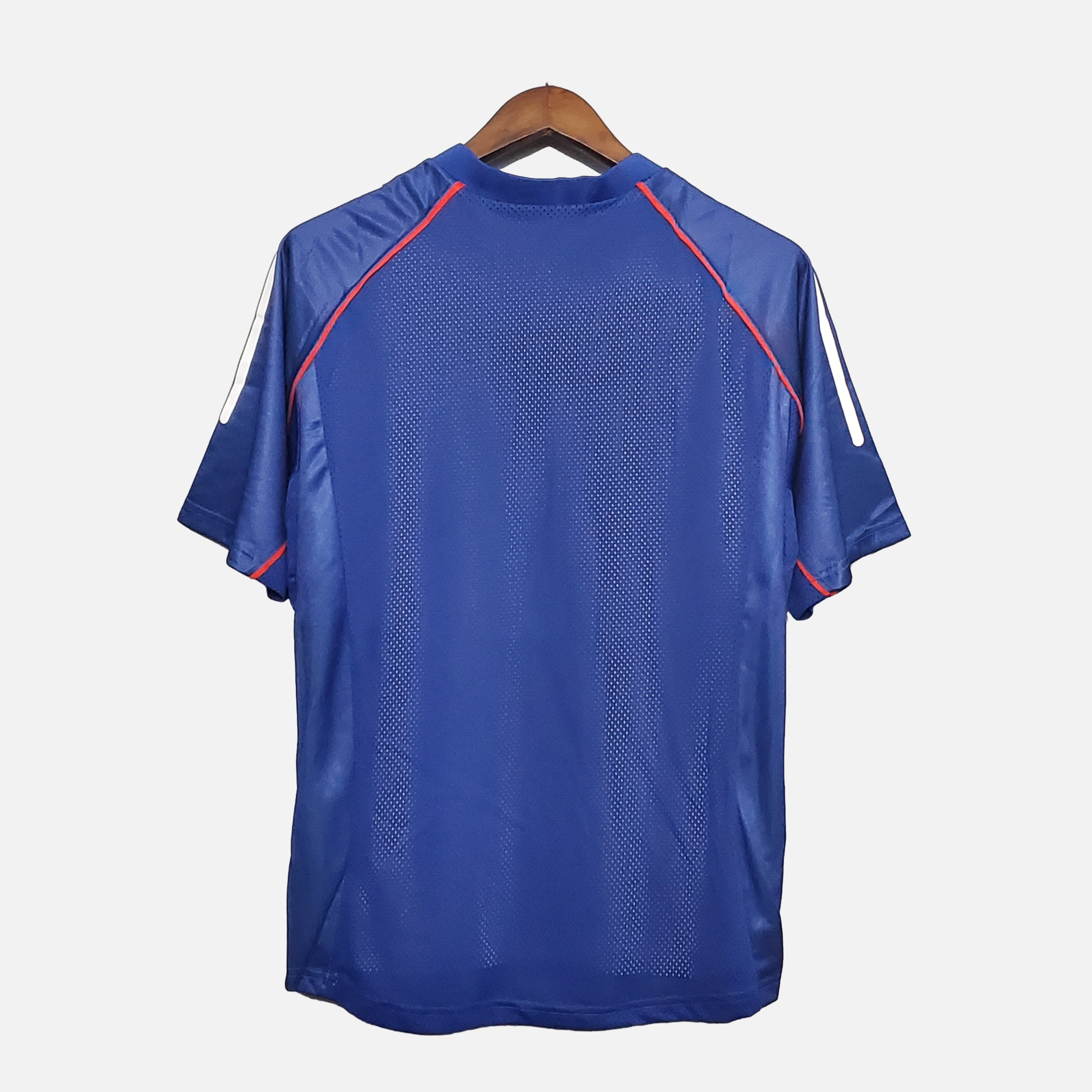 Retro Japan 2002 Home Stadium Jersey - UnitedFutballJersey