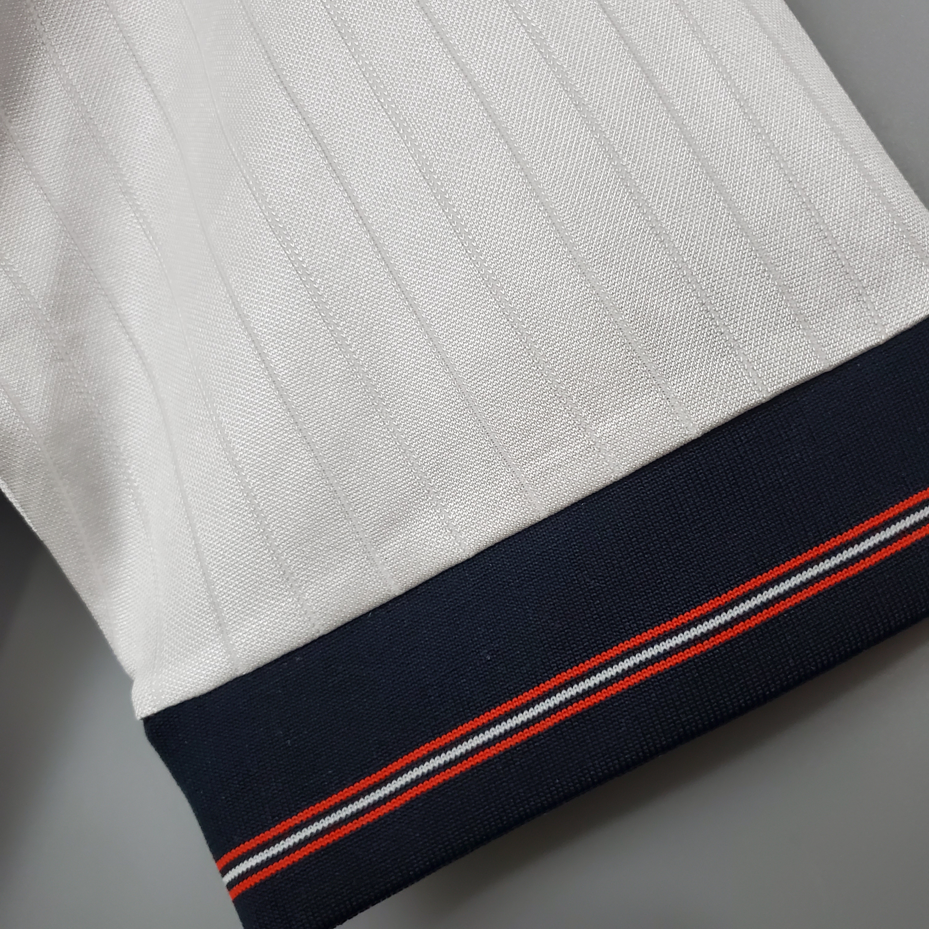Retro England 1984-87 Home Stadium Jersey - UnitedFutballJersey