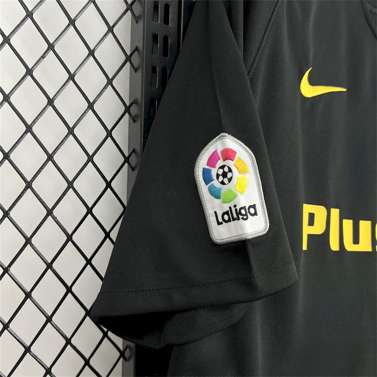 Retro Atletico Madrid 2016-17 Away Jersey - UnitedFutballJersey