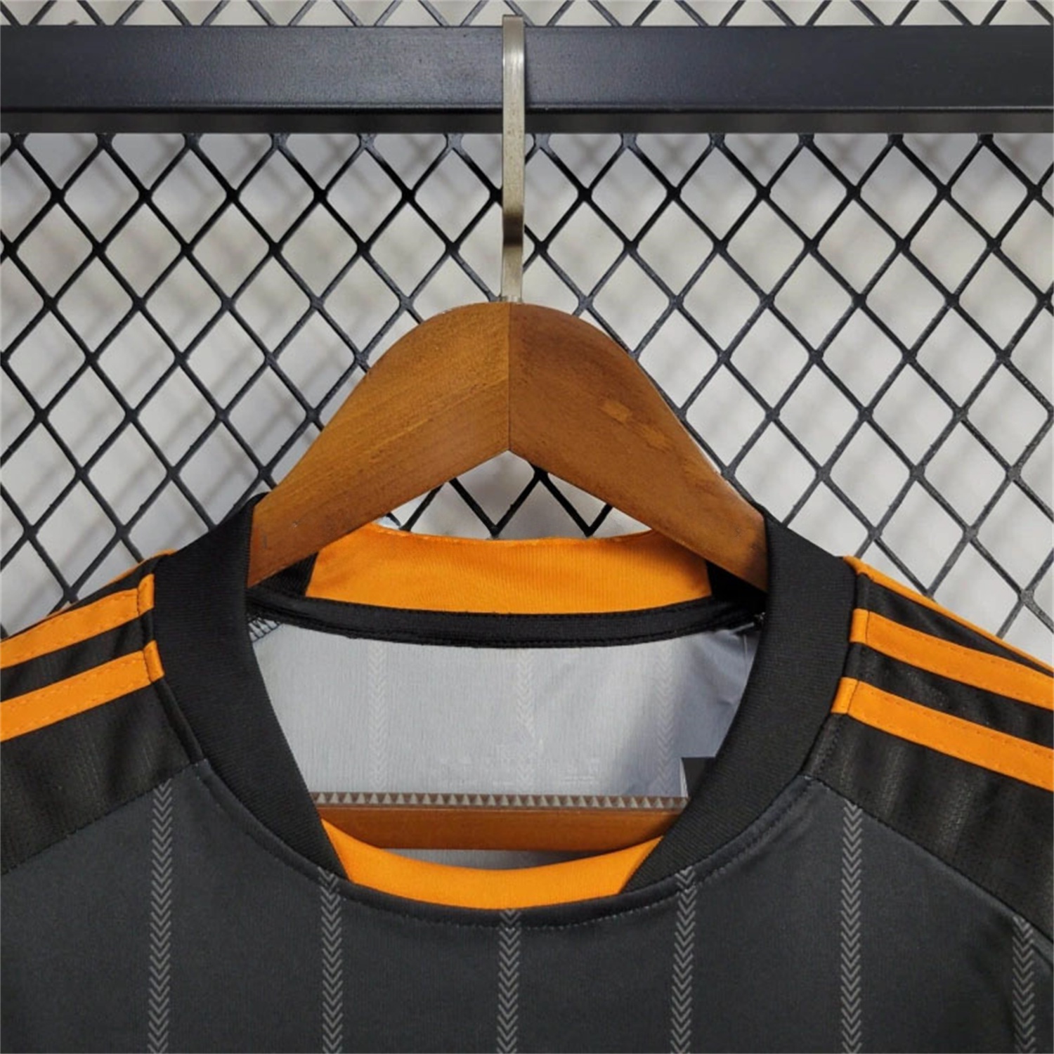 Retro C.H.E.L.S.E.A 2010-11 Away Jersey - UnitedFutballJersey