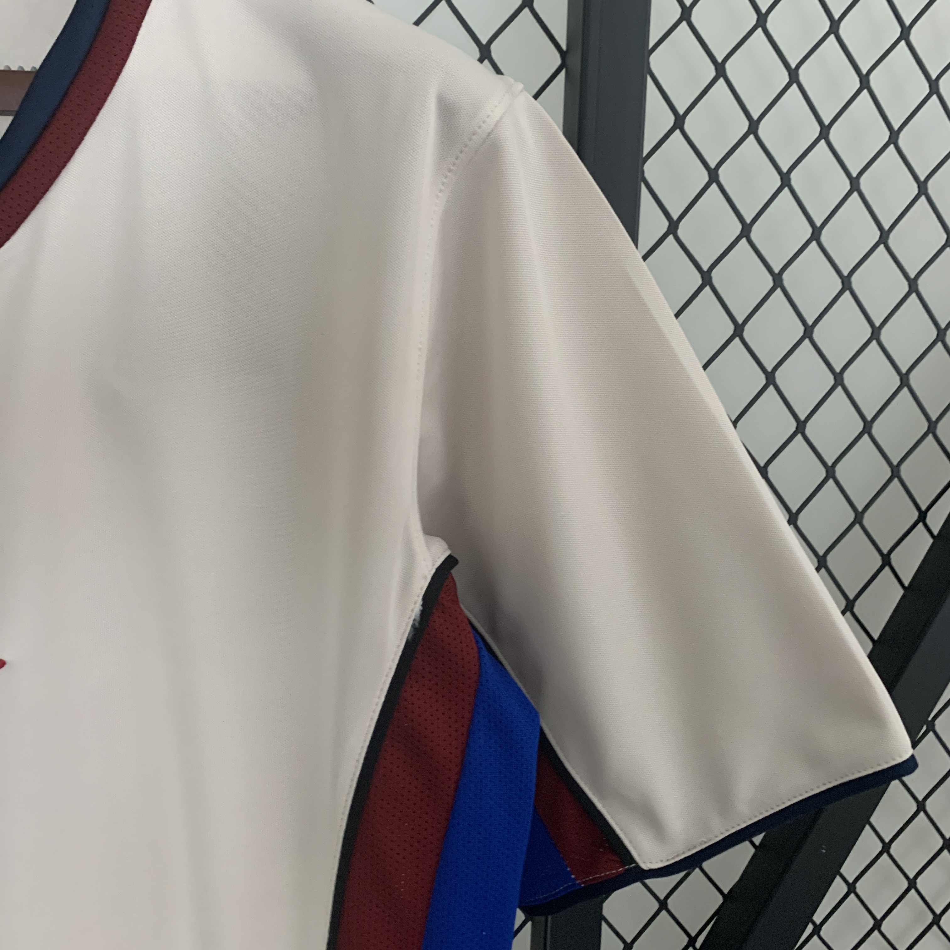 B.A.R.S.A Retro 98-99 Away Jersey - UnitedFutballJersey