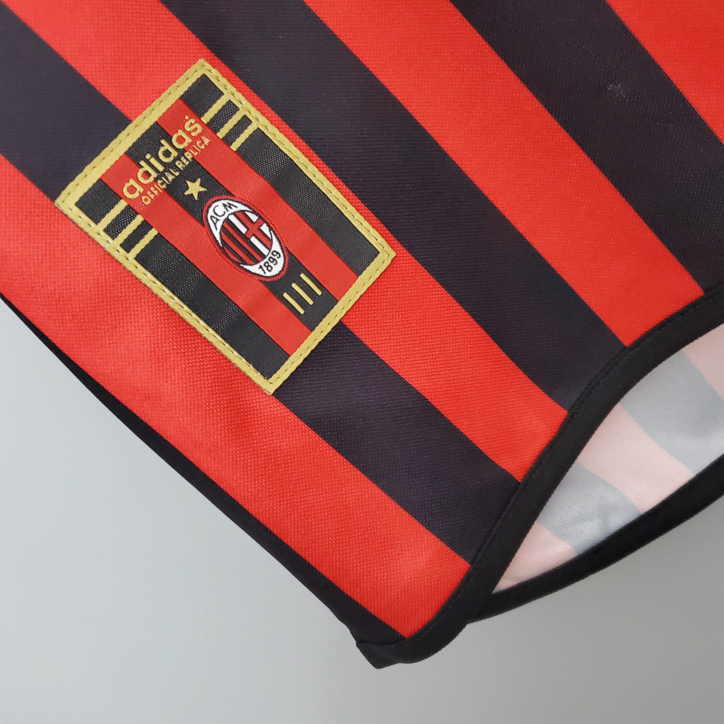 Retro AC Milan 99-00 Home Stadium Jersey - UnitedFutballJersey