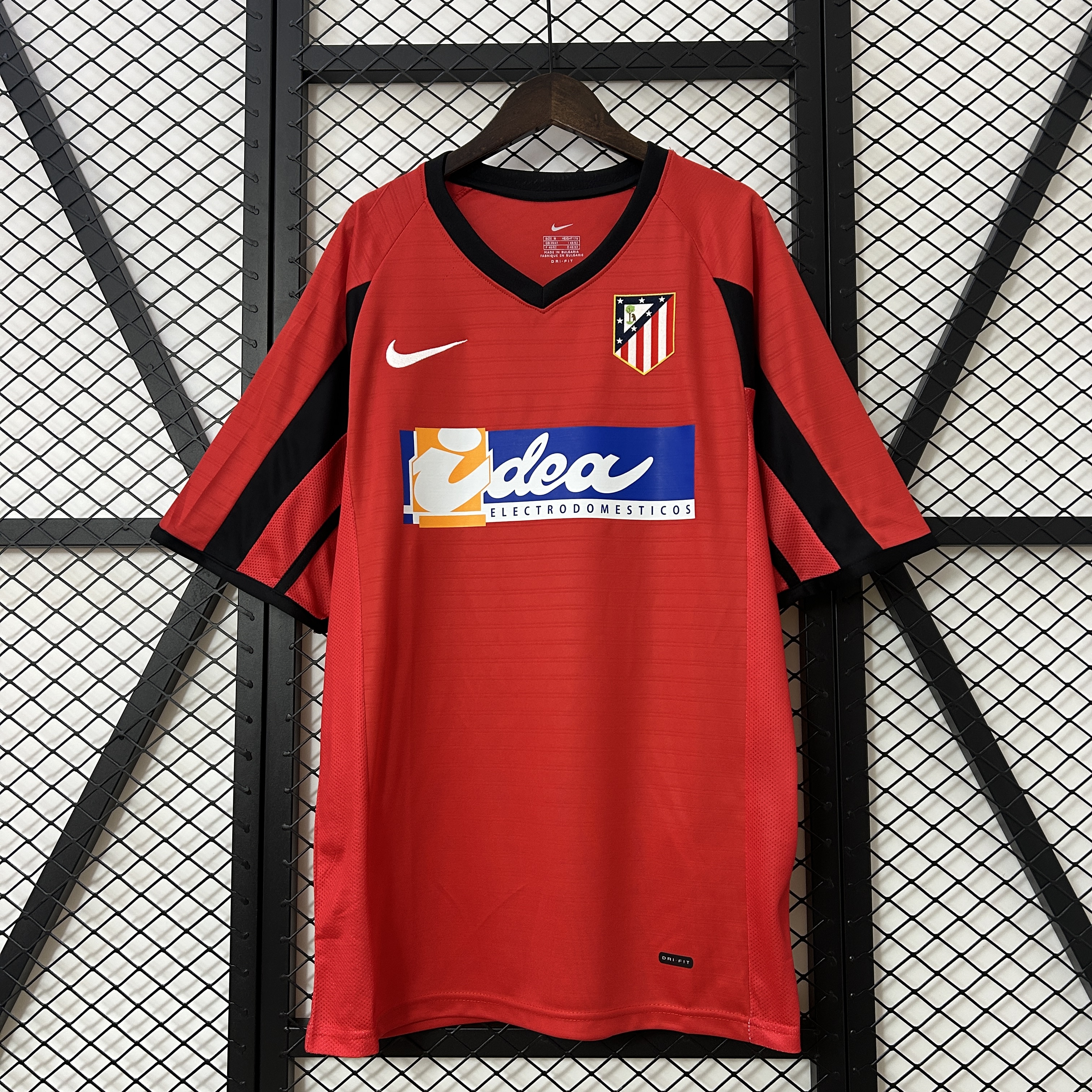 Retro Atletico Madrid 2001-02 Away Jersey - UnitedFutballJersey