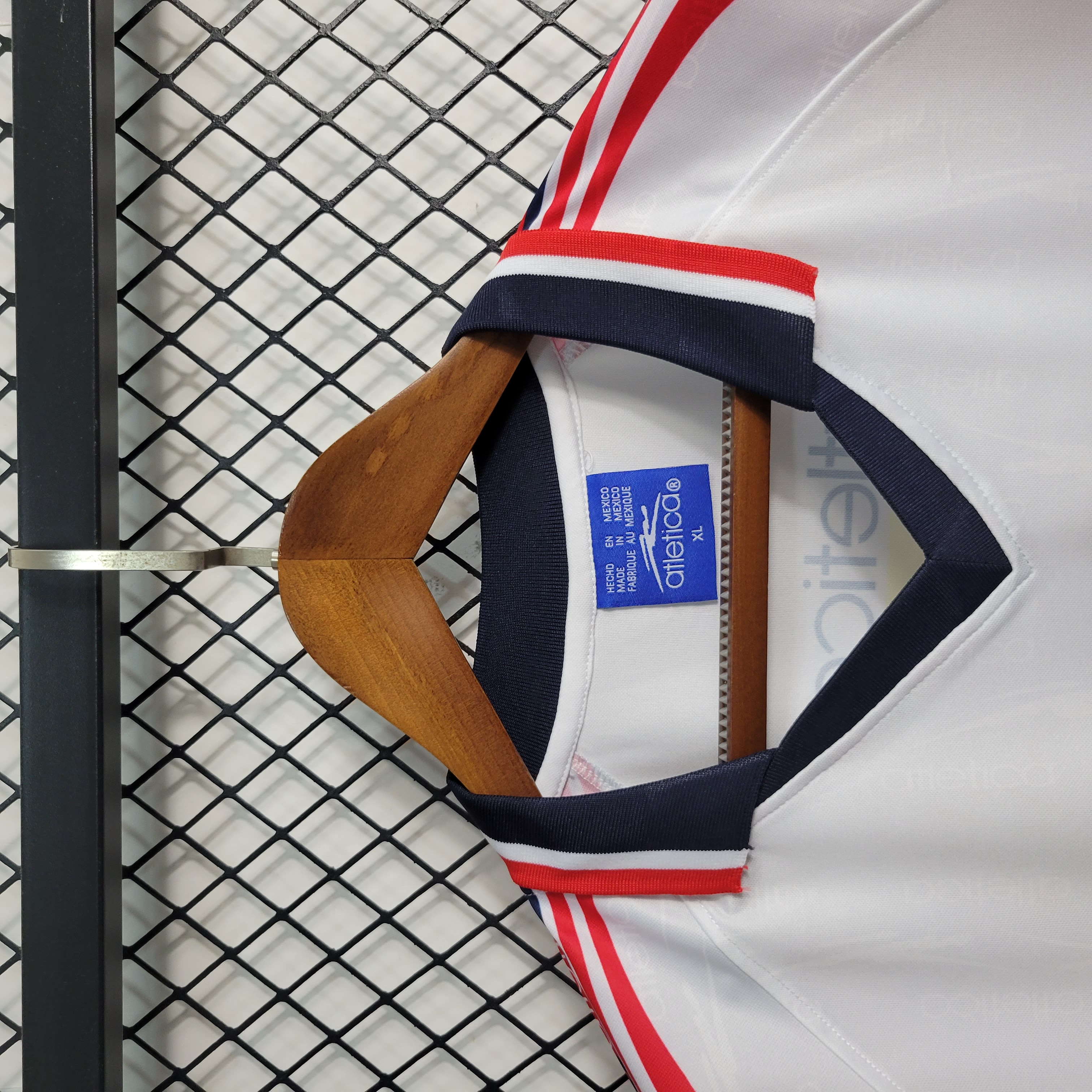 Retro Chivas de Guadalajara 98-99 Away Stadium Jersey - UnitedFutballJersey