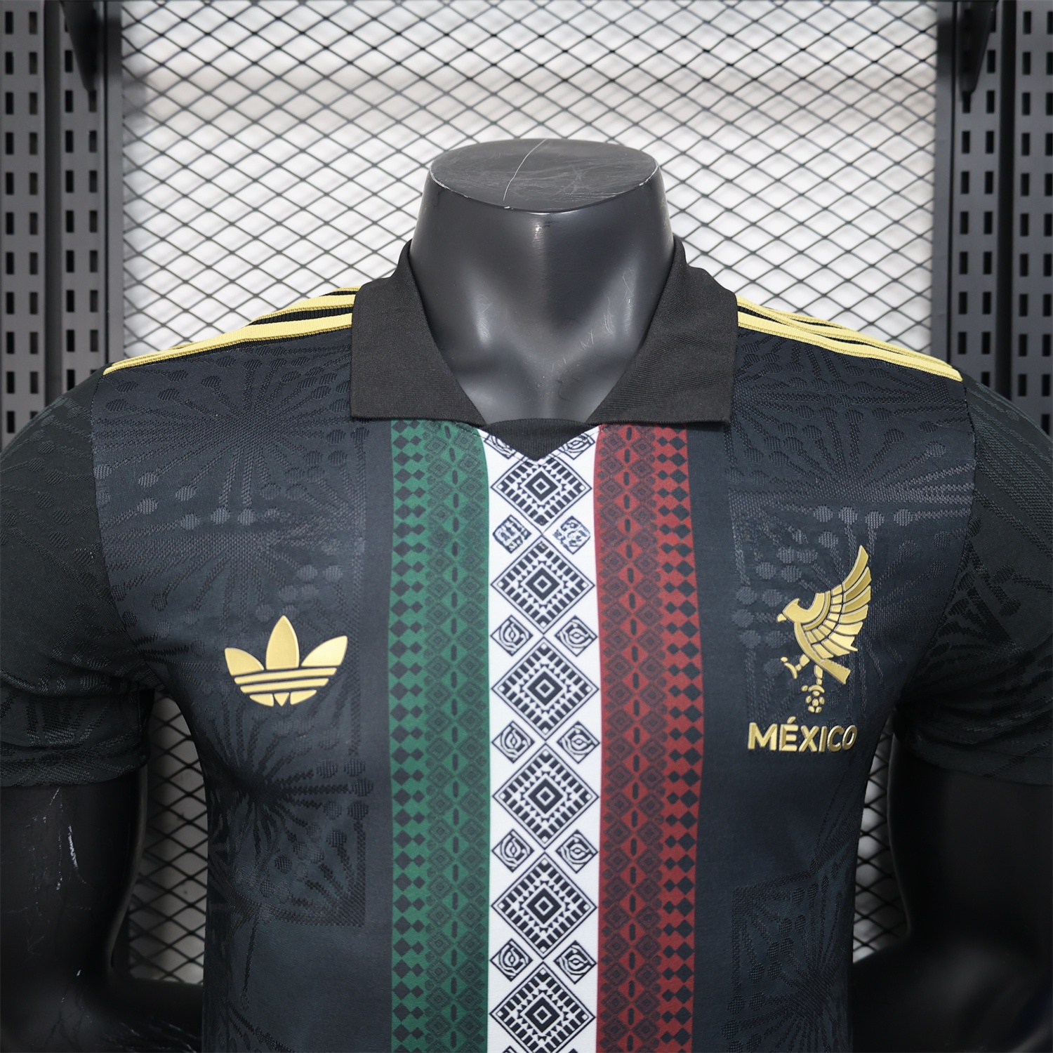 Mexico 25-26 Black Polo Jersey with Red White and Green Decorative Pattern - Player Version - UnitedFutballJersey